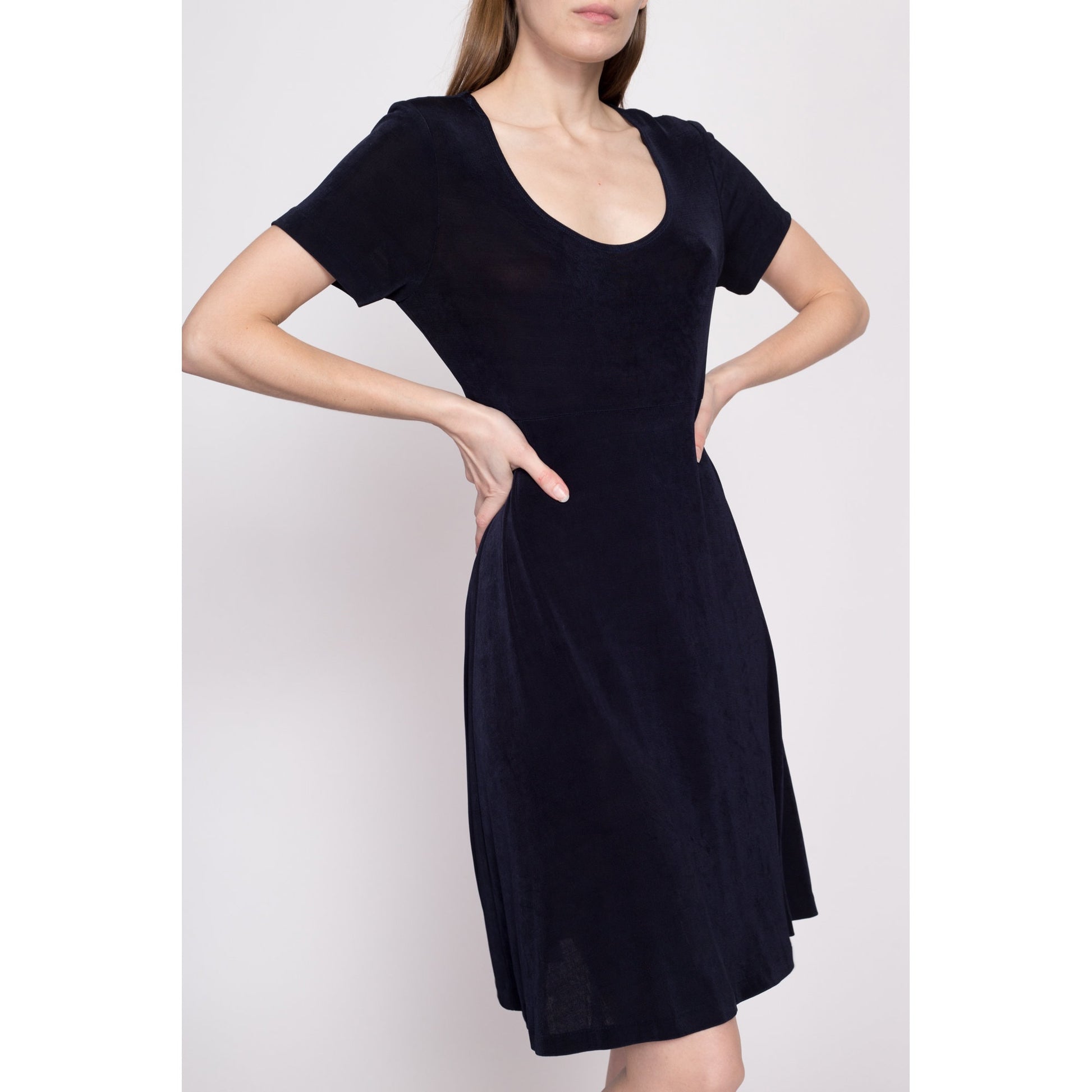 90s Midnight Blue Slinky Grunge Dress - Medium | Vintage Short Sleeve Stretchy Knee Length Scoop Neck Dress