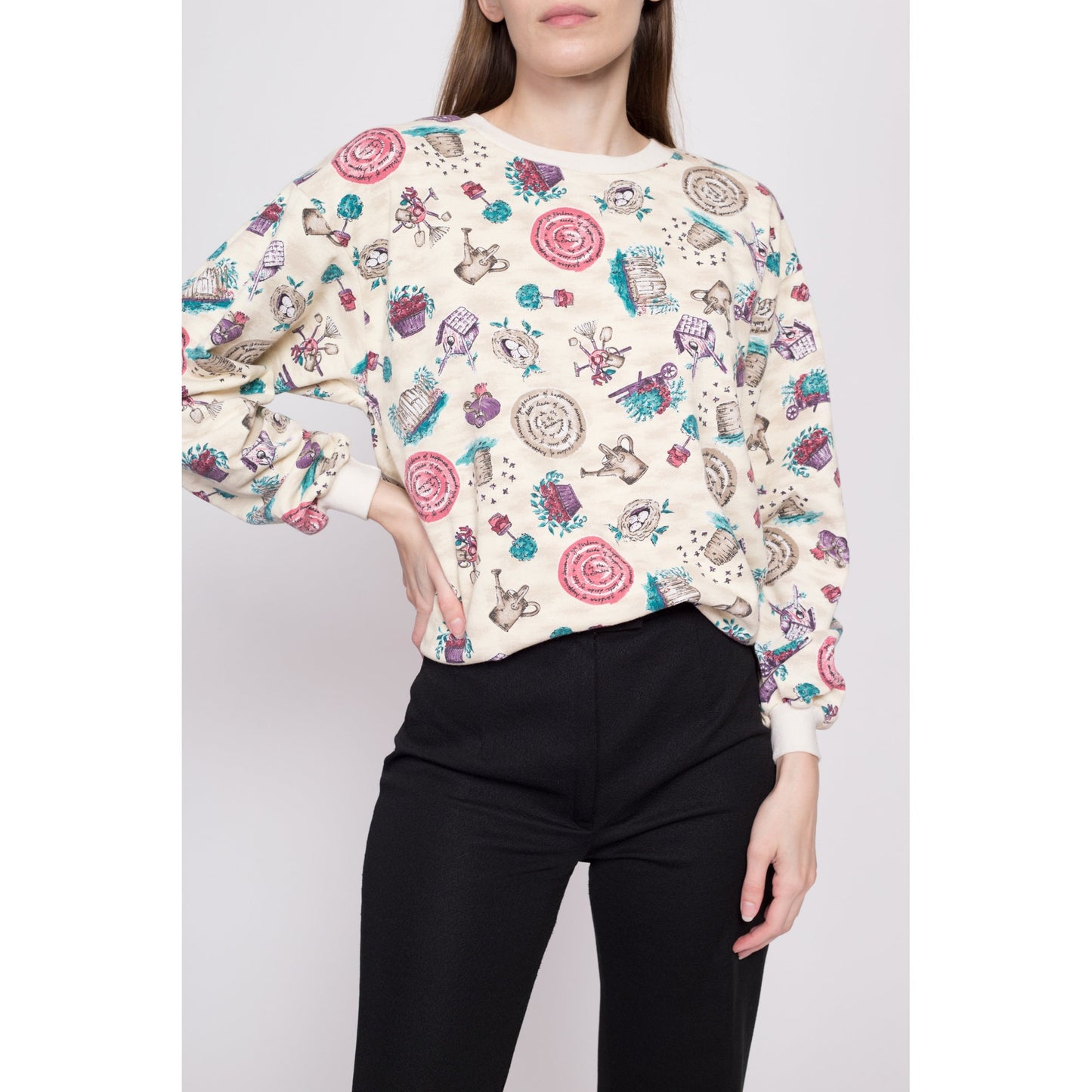 80s 90s Garden All Over Print Sweatshirt - Small | Vintage Crewneck Long Sleeve Floral Graphic Pullover