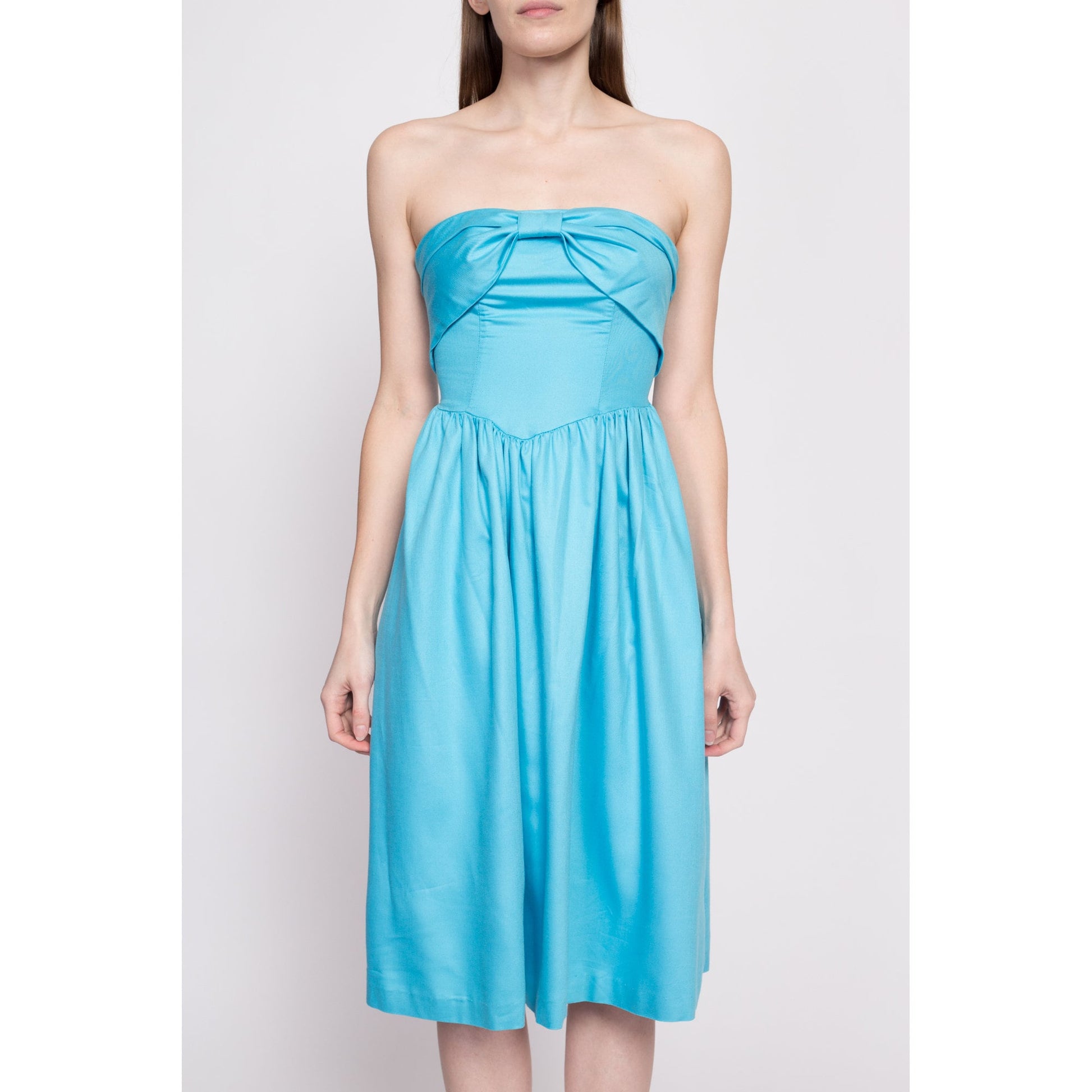 80s Blue Strapless Fit & Flare Dress - Extra Small | Retro Vintage Retro Midi Sundress