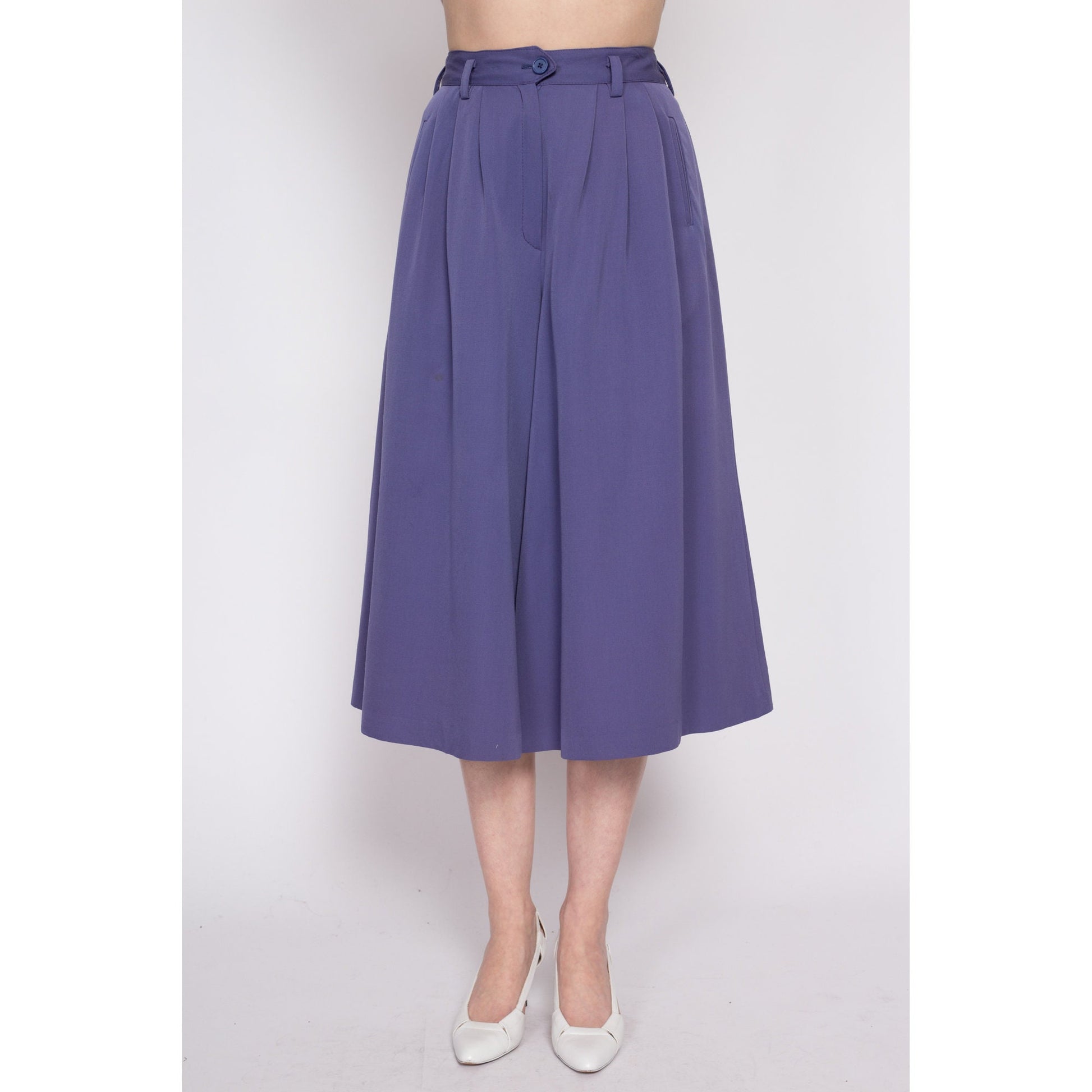 70s 80s Christian Aujard Lilac Purple High Waisted Culottes - Small, 25.75" | Vintage Casual Pleated Long Wool Trouser Shorts