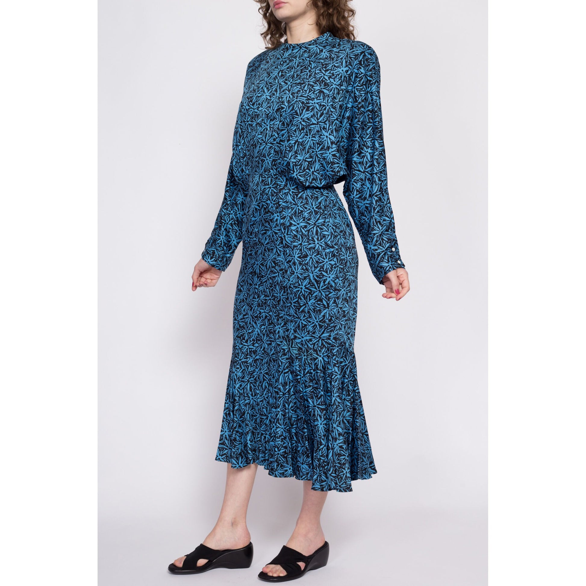 80s Nicole Miller Blue Floral Batwing Sleeve Dress - Medium | Vintage Designer Long Sleeve Midi Secretary Dress