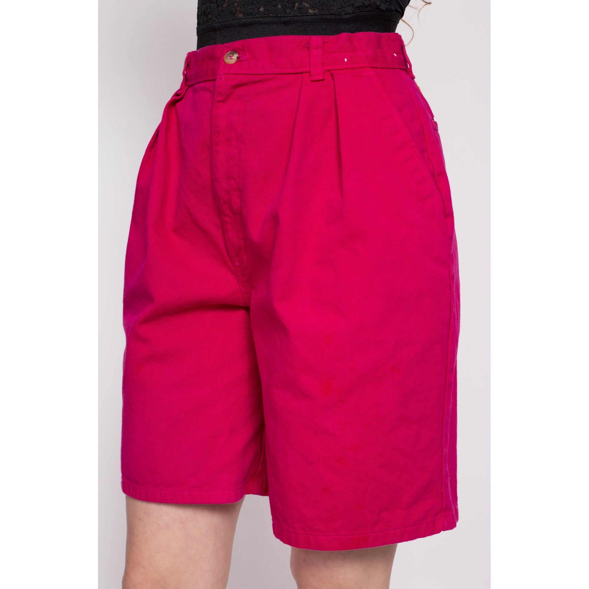 90s Hot Pink Pleated High Waisted Shorts - Medium, 28" | Vintage Magenta Cotton Denim Mom Shorts