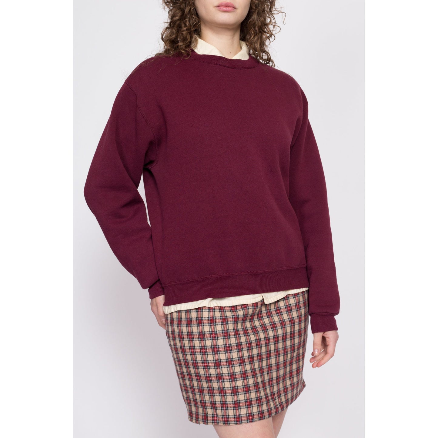 90s Wine Red Crewneck Sweatshirt - Men's Medium, Women's Large | Vintage Unisex Plain Cotton Blend Blank Pullover