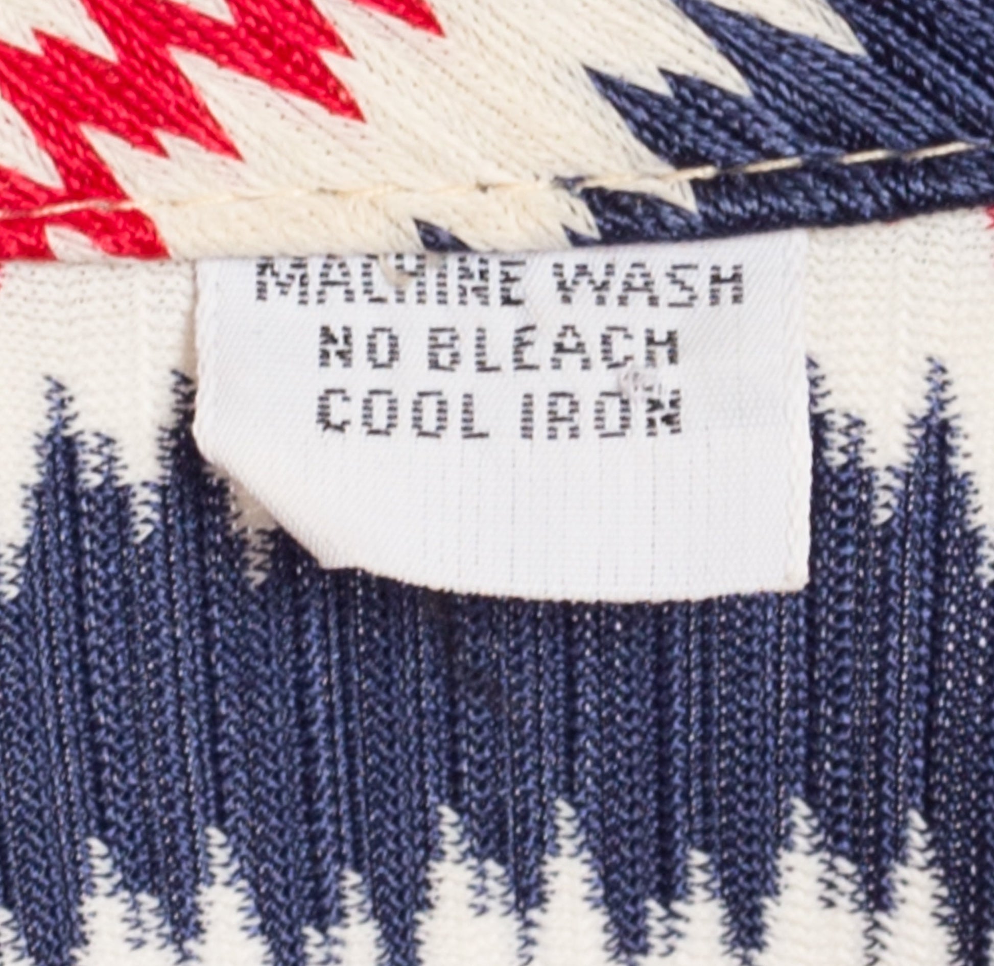60s 70s Mod Flame Stitch Top - Medium | Vintage Red White Blue Zig Zag Striped Collared Tunic Shirt