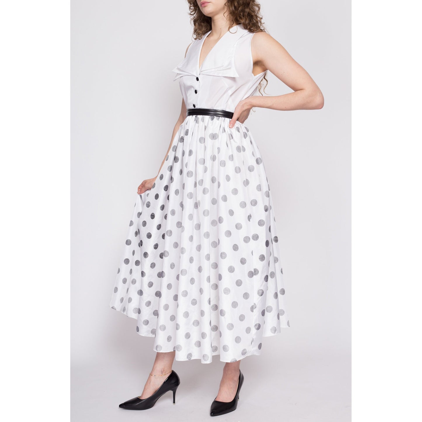 70s Polka Dot Hostess Maxi Dress - Medium | Vintage Black & White Pointed Statement Collar Sleeveless Fit Flare Gown