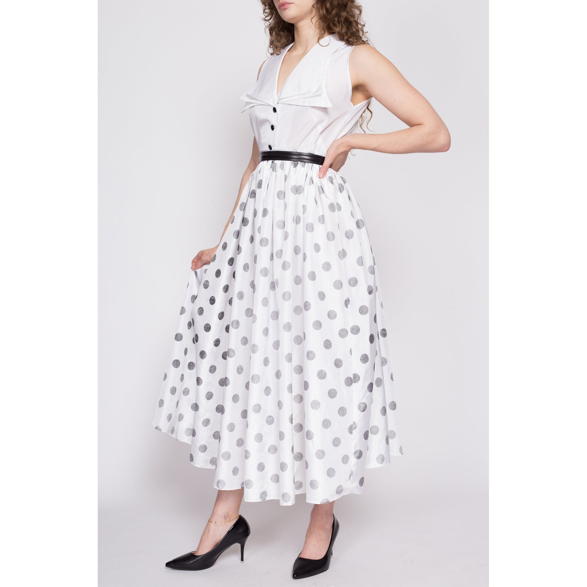 70s Polka Dot Hostess Maxi Dress - Medium | Vintage Black & White Pointed Statement Collar Sleeveless Fit Flare Gown