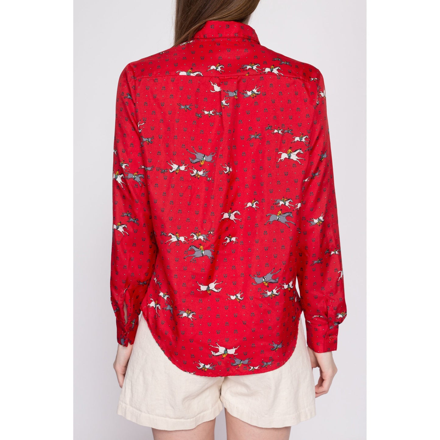 70s 80s Equestrian Novelty Print Top - Medium | Vintage Red Horse Graphic Long Sleeve Collared Button Up Shirt