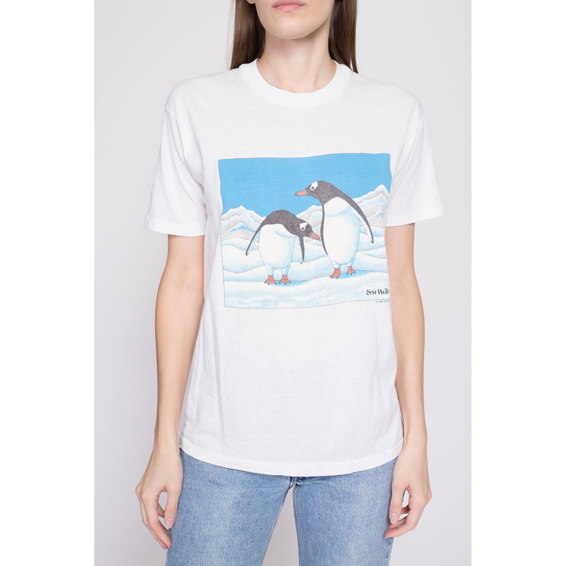 80s Penguin T Shirt - Men's Small, Women's Medium | Vintage Sea World Aquarium Graphic Tourist Tee