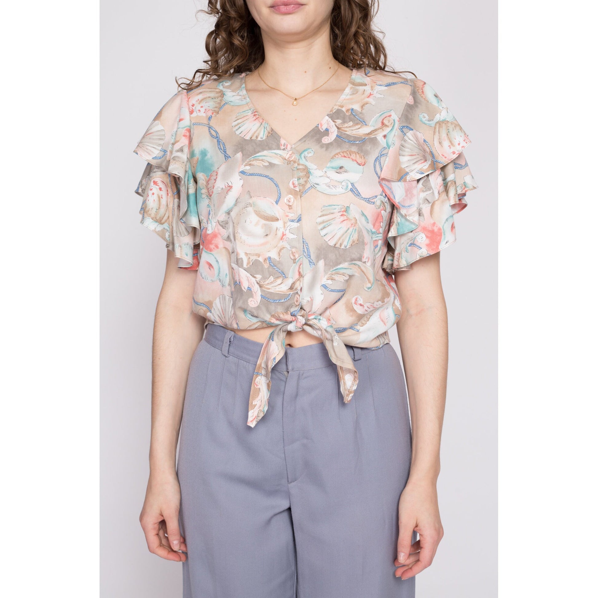 80s 90s Seashell Novelty Print Tie Front Crop Top - Small to Medium | Vintage Ruffle Puff Sleeve Button Up Cropped Shirt