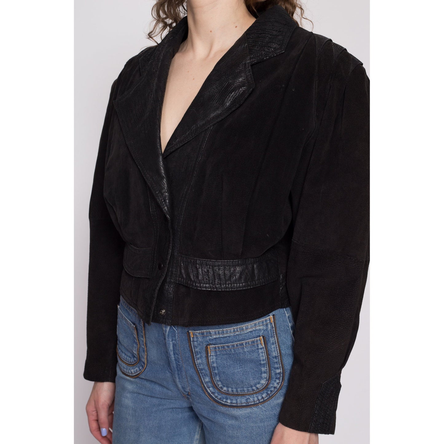 80s Black Leather Cropped Moto Jacket - Medium | Vintage G-III Fitted Waist Oversized Embossed Suede Snap Up Coat