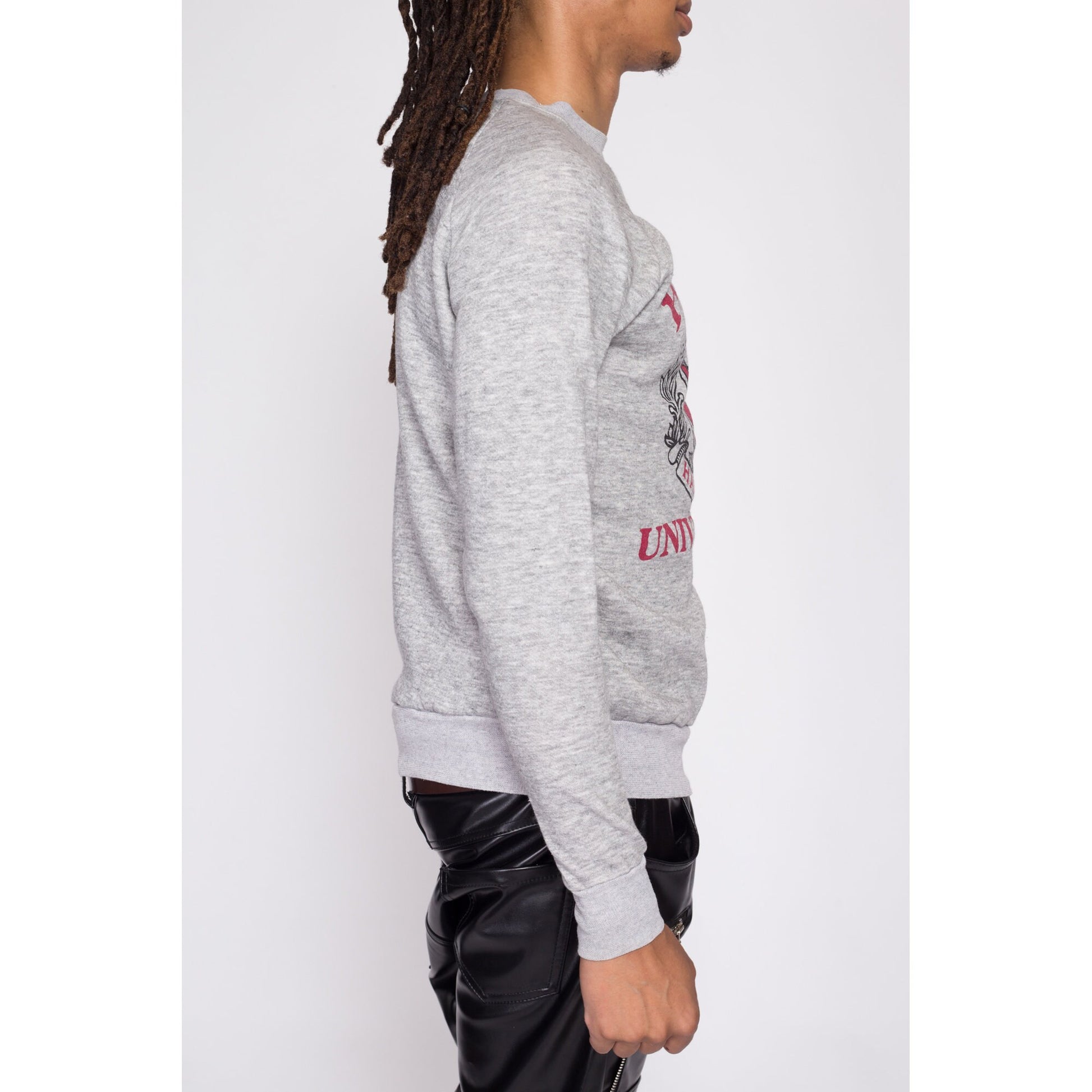 80s Harvard University Sweatshirt - Men's Small to Medium | Vintage Big Logo Raglan Sleeve Heather Gray Collegiate Crew Neck Pullover