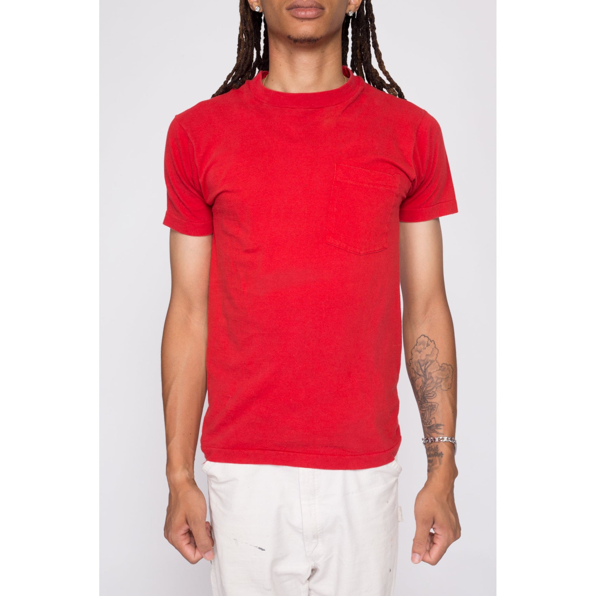 80s Plain Red Pocket Tee - Men's Small | Vintage Cotton Fruit Of The Loom Blank T-Shirt
