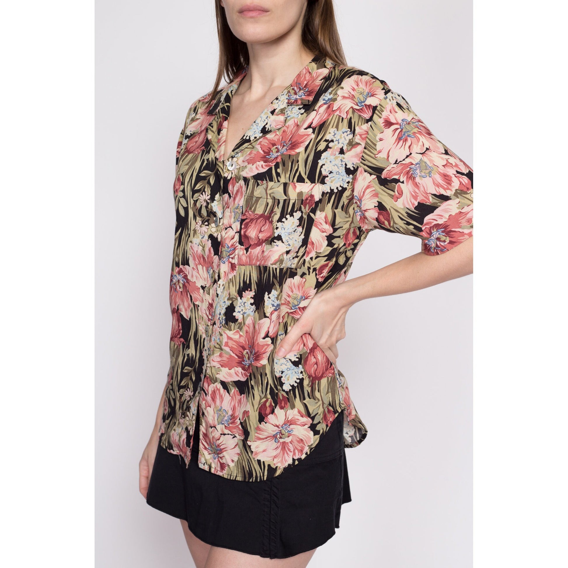 Vintage Floral Lily Print Rayon Blouse - Large | 80s 90s Boho Grunge Button Up Short Sleeve Collared Top