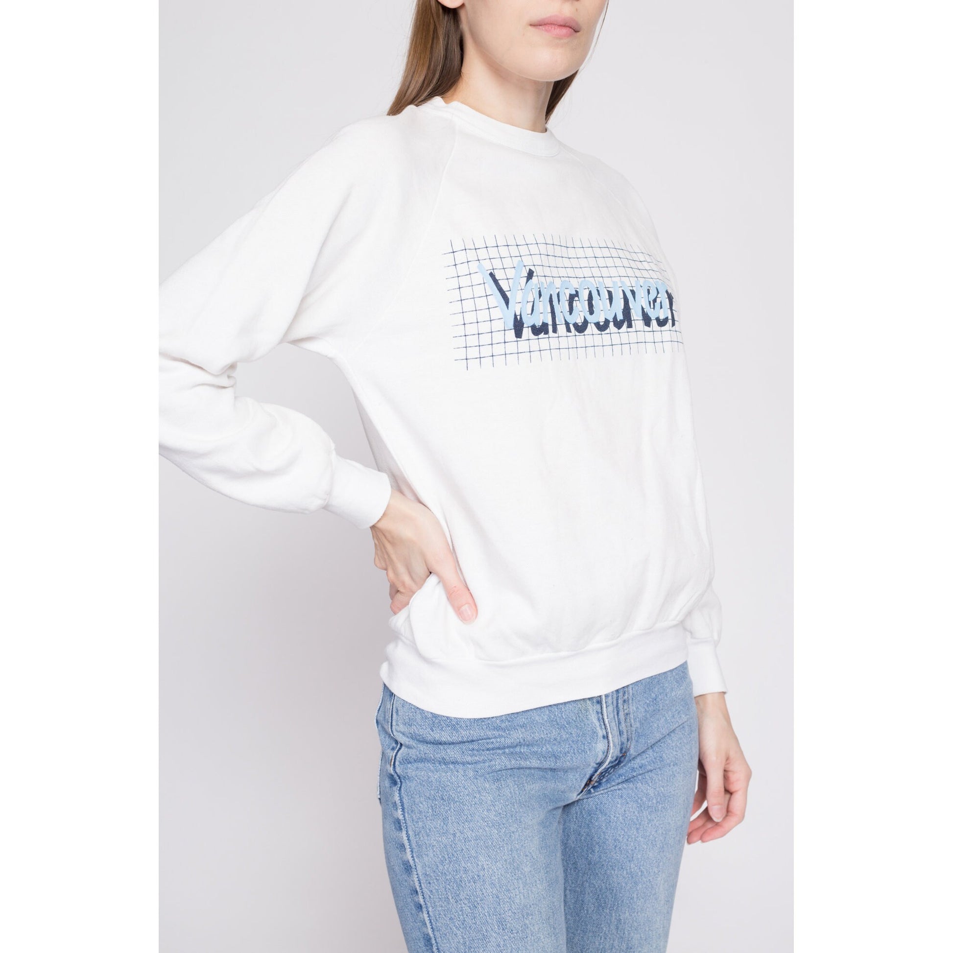 80s Vancouver Canada Tourist Sweatshirt - Men's Small Short, Women's Medium | Vintage White Raglan Sleeve Graphic Crewneck Pullover