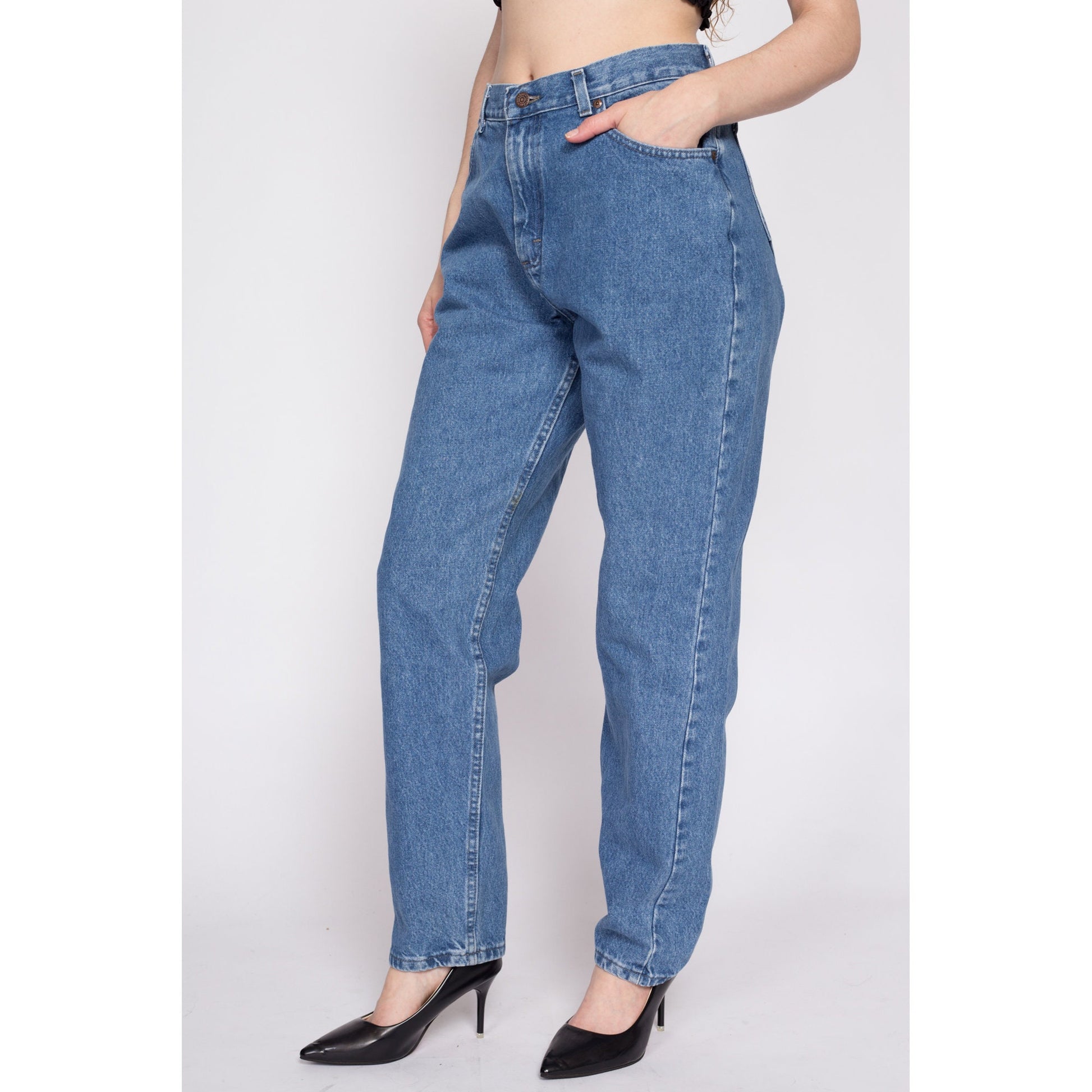 90s Lee High Waisted Mom Jeans - Medium to Large, 30.5" | Vintage Denim Tapered Leg Jeans