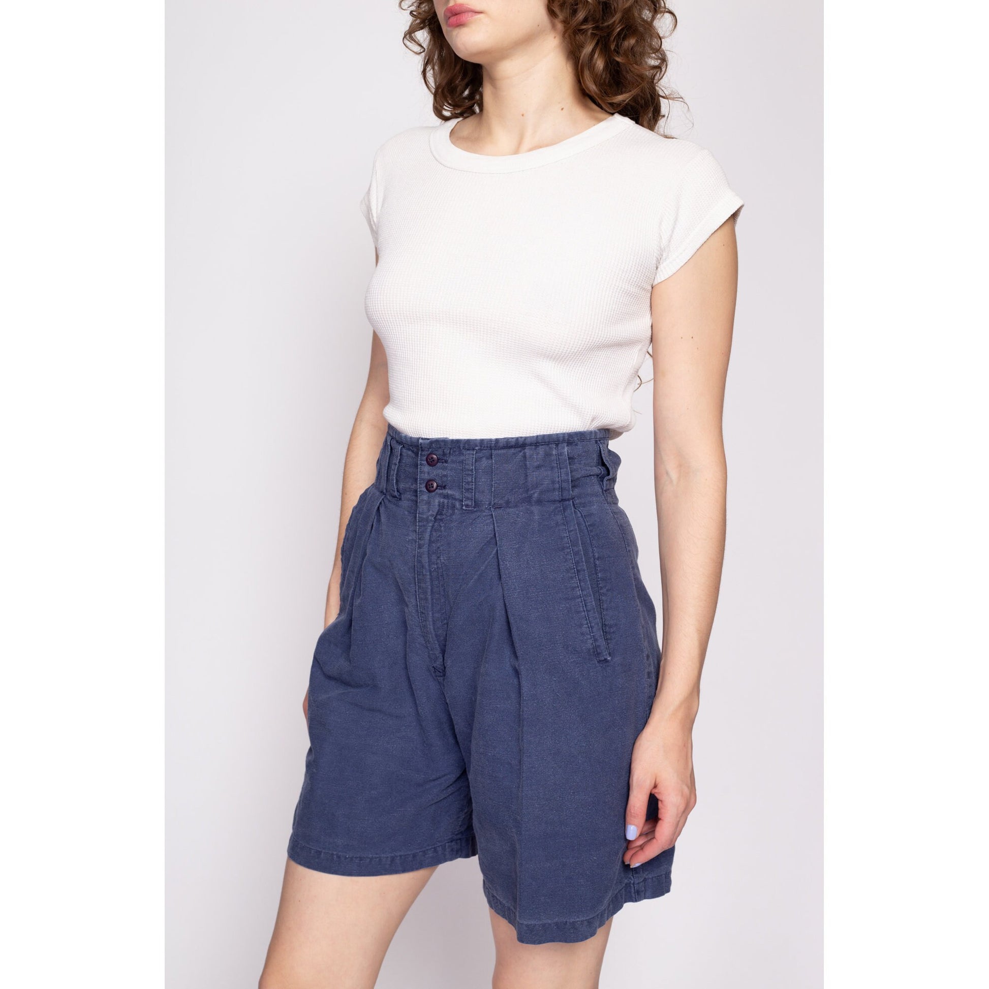 90s Faded Navy Blue High Waisted Shorts - Small to Medium, 27.5" | Vintage Cotton Casual Pleated Shorts