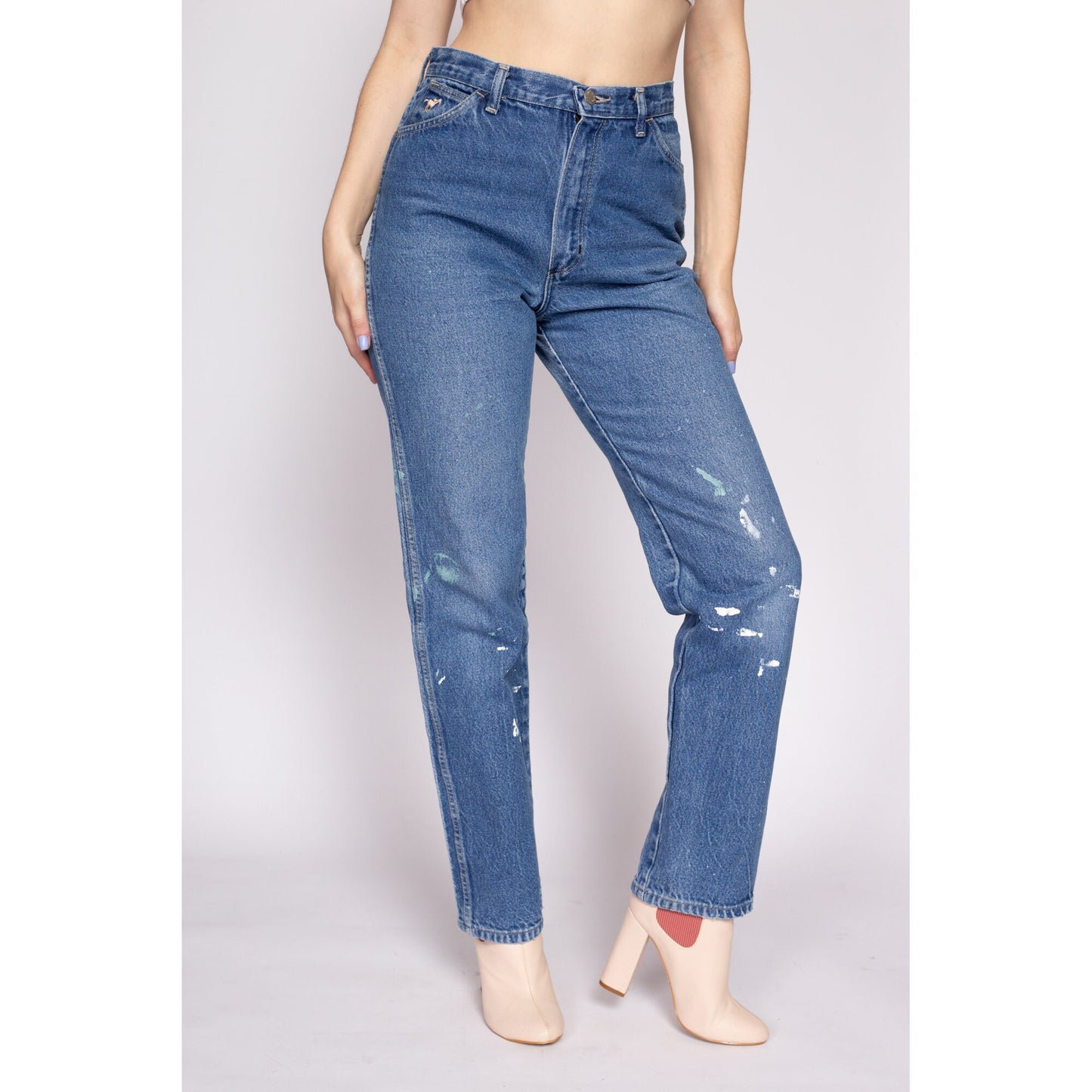 80s Wrangler High Waisted Paint Splattered Jeans - Medium, 28" | Vintage Distressed Denim Tapered Leg Curvy Fit Mom Jeans