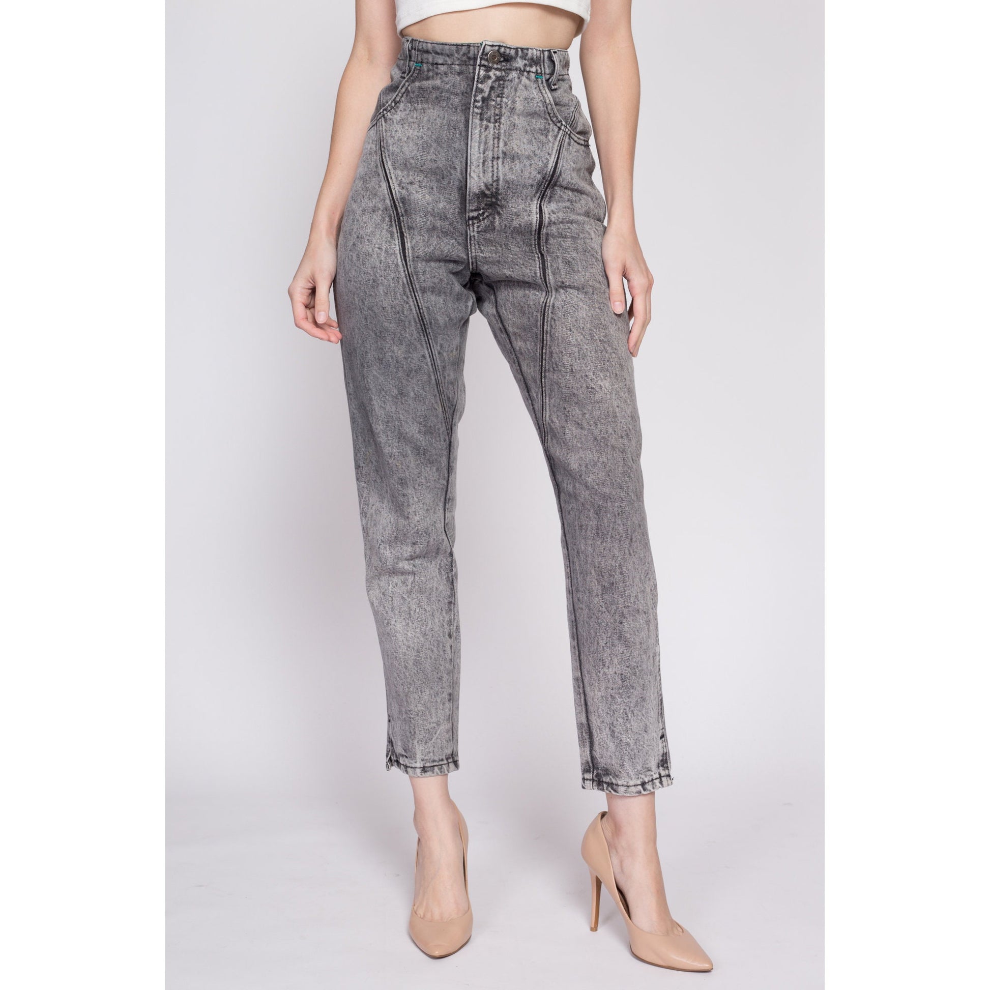 80s Lee Acid Wash High Waisted Curvy Fit Jeans - Extra Small | Vintage Faded Black Grey Denim Tapered Leg Mom Jeans