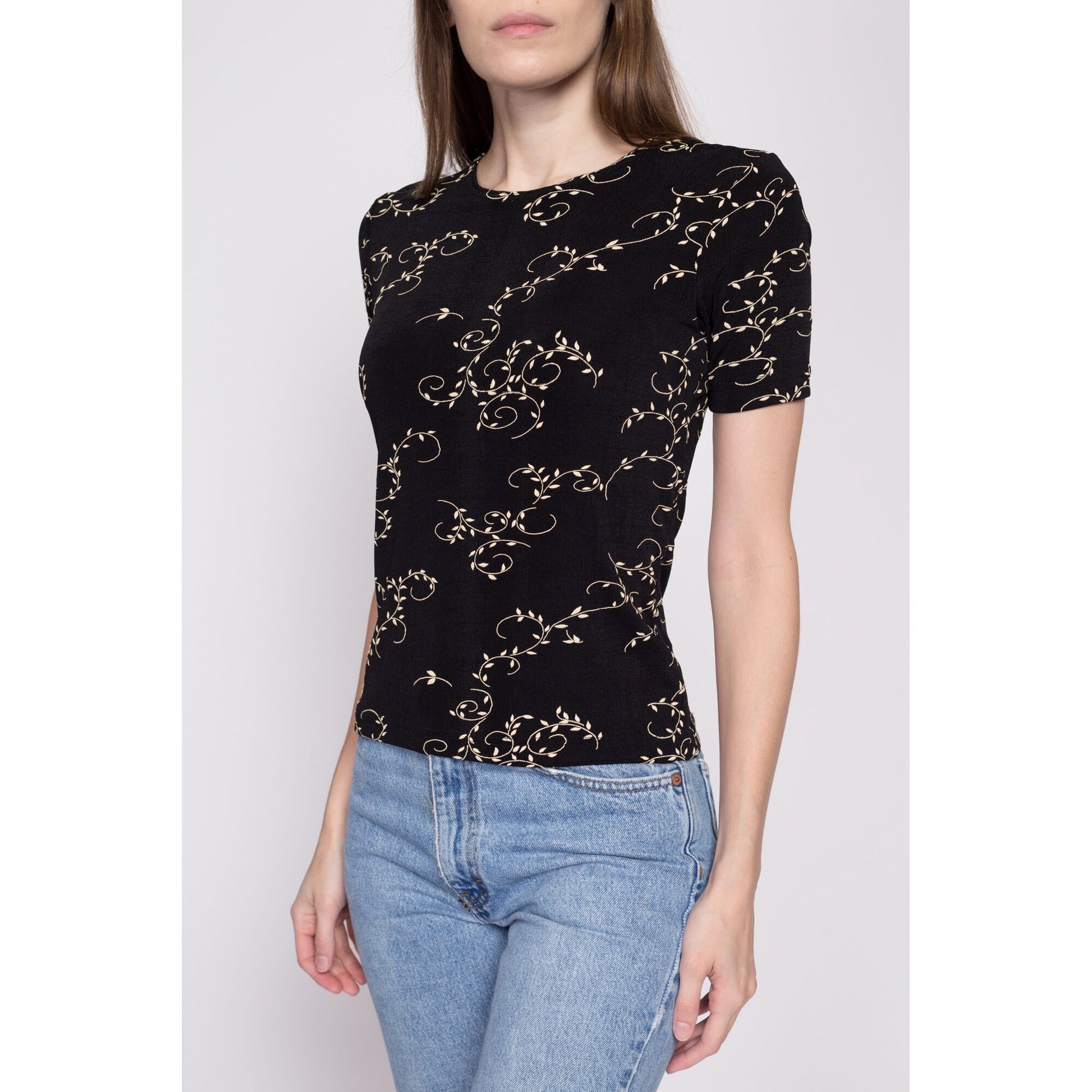 90s Slinky Vine Print Top - Small to Medium | Vintage Black Stretchy Leaf Pattern Shirt