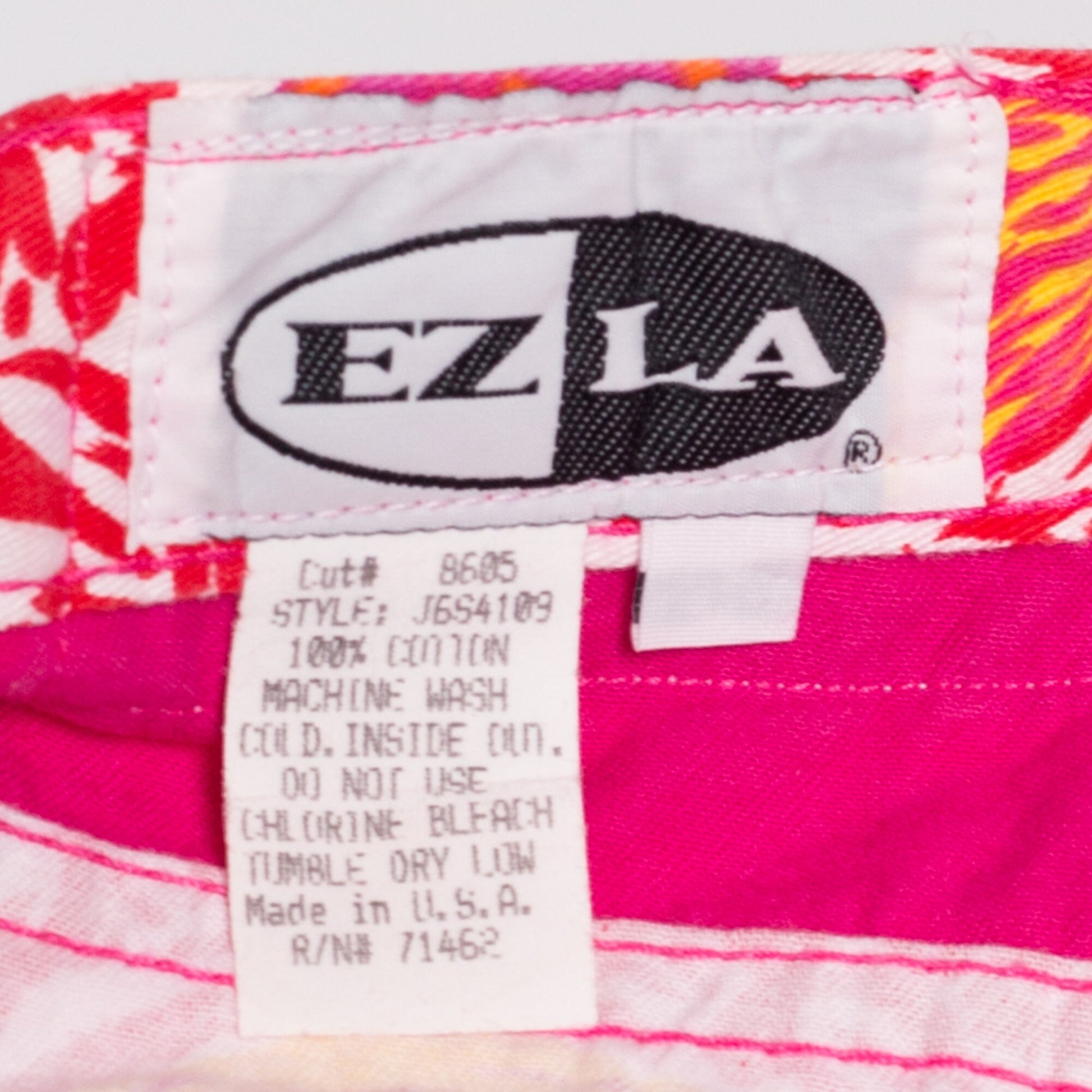 90s Hot Pink Floral Shorts - XS to Small | Vintage High Waisted Cotton Denim Retro Mini Cheeky Shorts