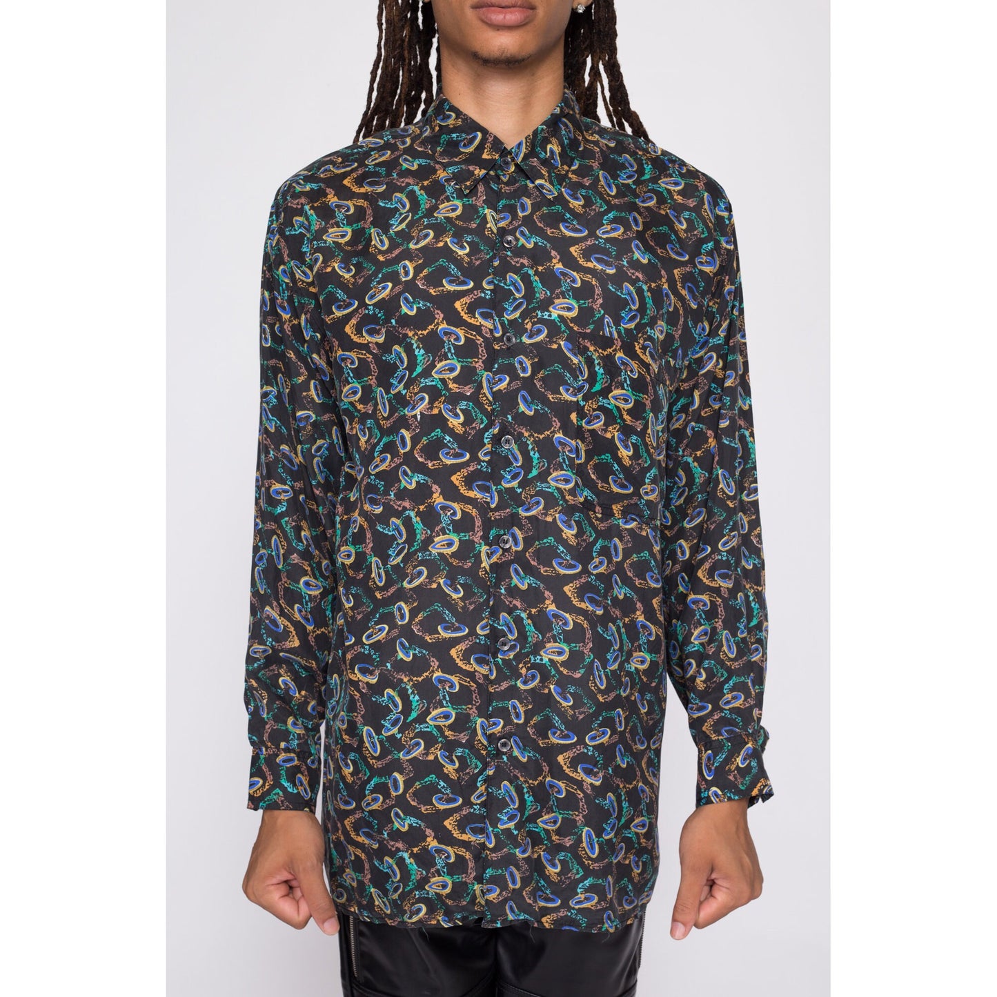 90s Silk Abstract Chain Print Shirt - Men's Medium | Vintage Robert Stock Long Sleeve Button Up Collared Top