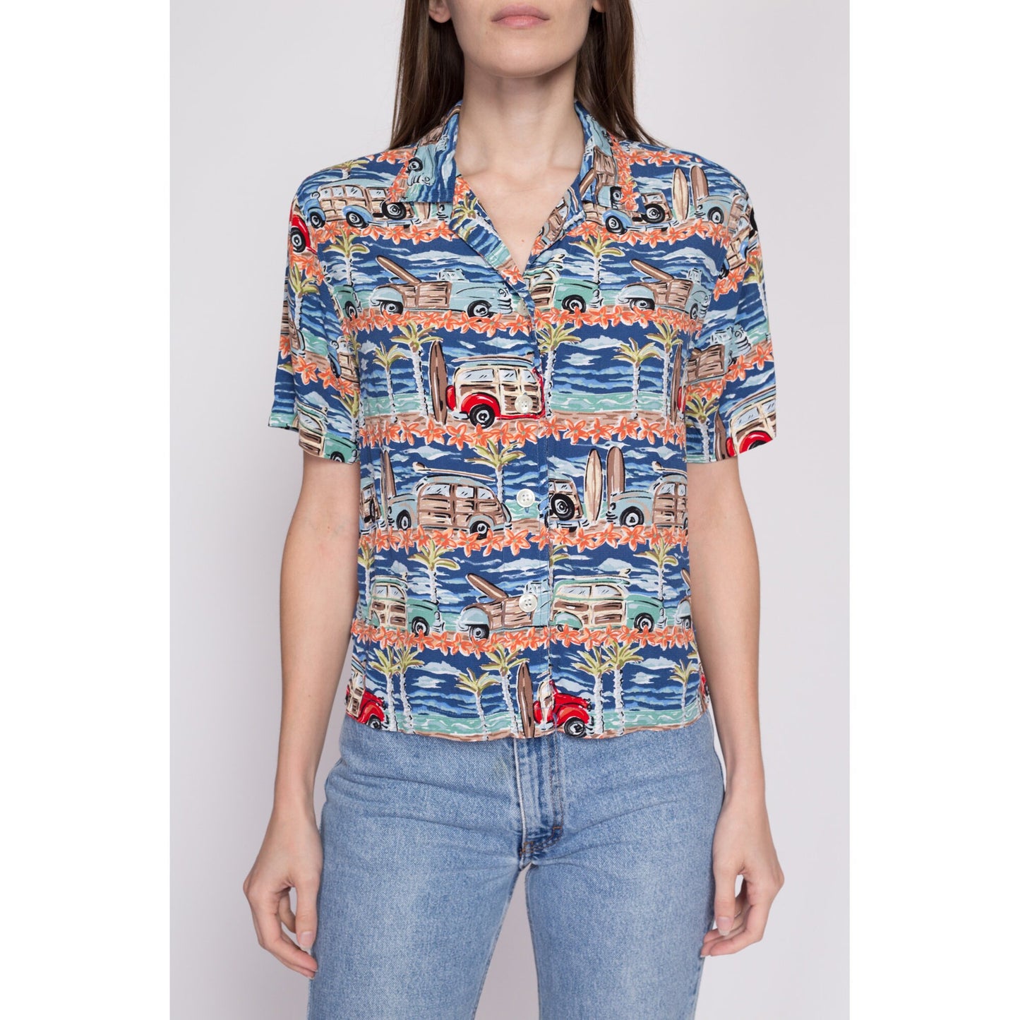 90s Woody Wagon Surfer Aloha Shirt - Small | Vintage Button Up Short Sleeve Collared Hawaiian Shirt