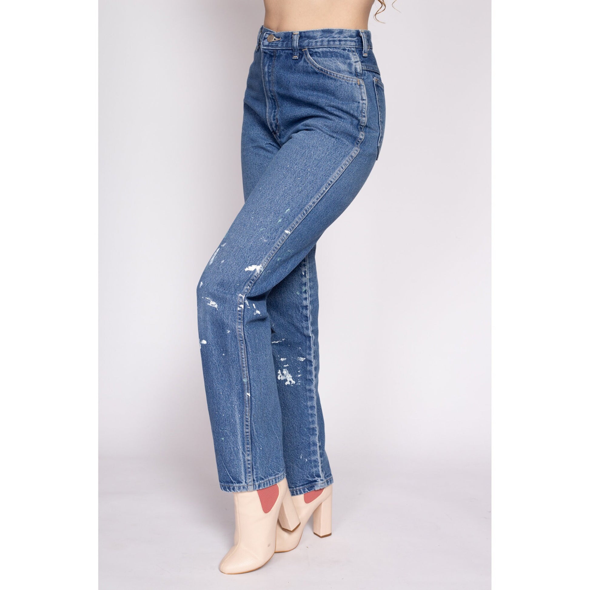80s Wrangler High Waisted Paint Splattered Jeans - Medium, 28" | Vintage Distressed Denim Tapered Leg Curvy Fit Mom Jeans