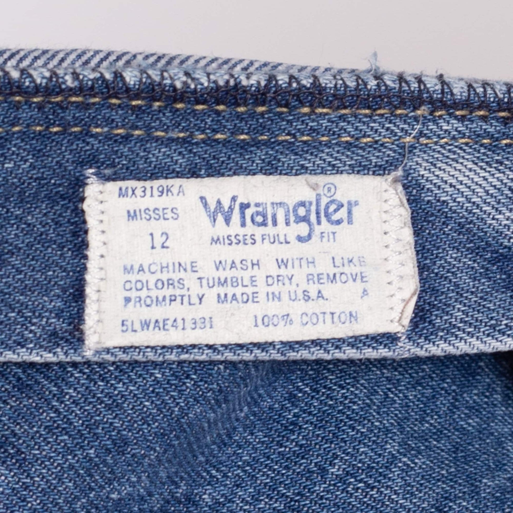 80s Wrangler High Waisted Paint Splattered Jeans - Medium, 28" | Vintage Distressed Denim Tapered Leg Curvy Fit Mom Jeans