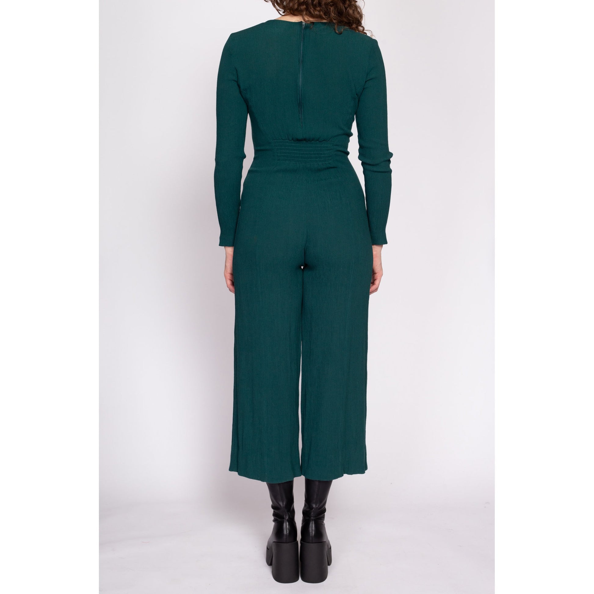 90s Grunge Emerald Green Tie Front Jumpsuit - Small | Vintage All That Jazz Boho Long Sleeve Romper Outfit