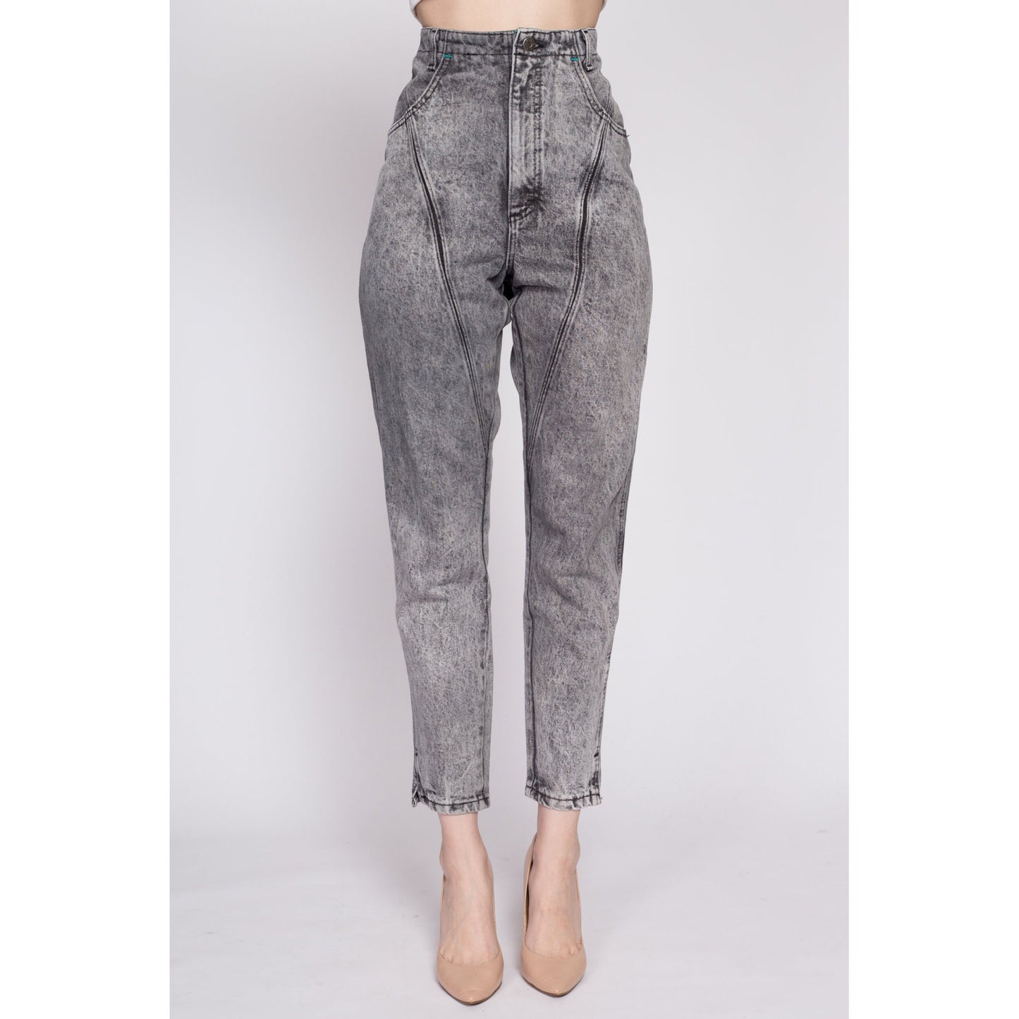 80s Lee Acid Wash High Waisted Curvy Fit Jeans - Extra Small | Vintage Faded Black Grey Denim Tapered Leg Mom Jeans