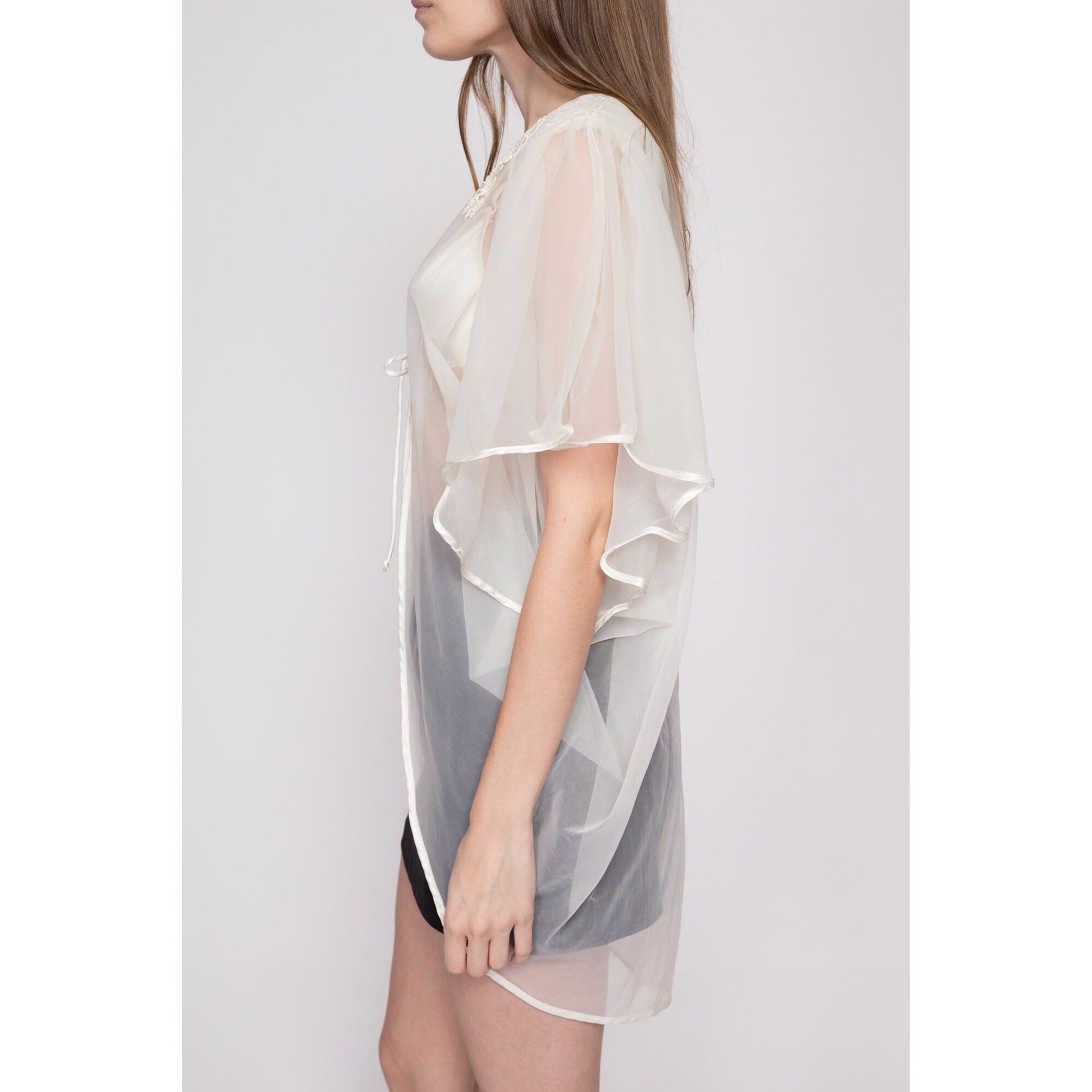 M| 80s Val Mode Sheer White Peignoir - Medium | Vintage Lace Trim Boho Open Fit Loungewear Lingerie Top