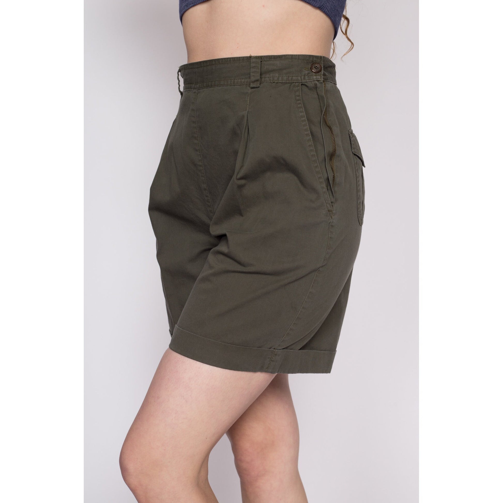 90s Olive High Waisted Pleated Shorts - Medium, 27.5" | Vintage White Stag Cuffed Mom Shorts