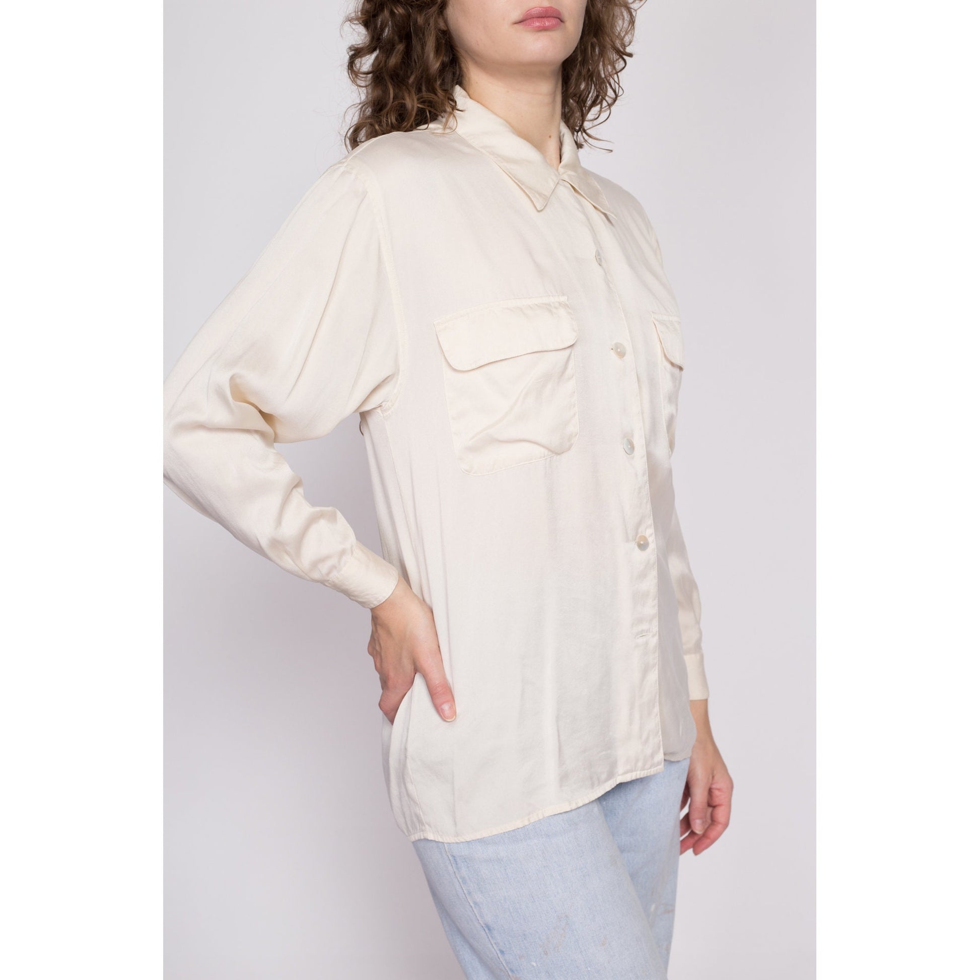 M| 90s Ivory Silk Blouse - Medium | Vintage Minimalist Long Sleeve Button Up Collared Shirt