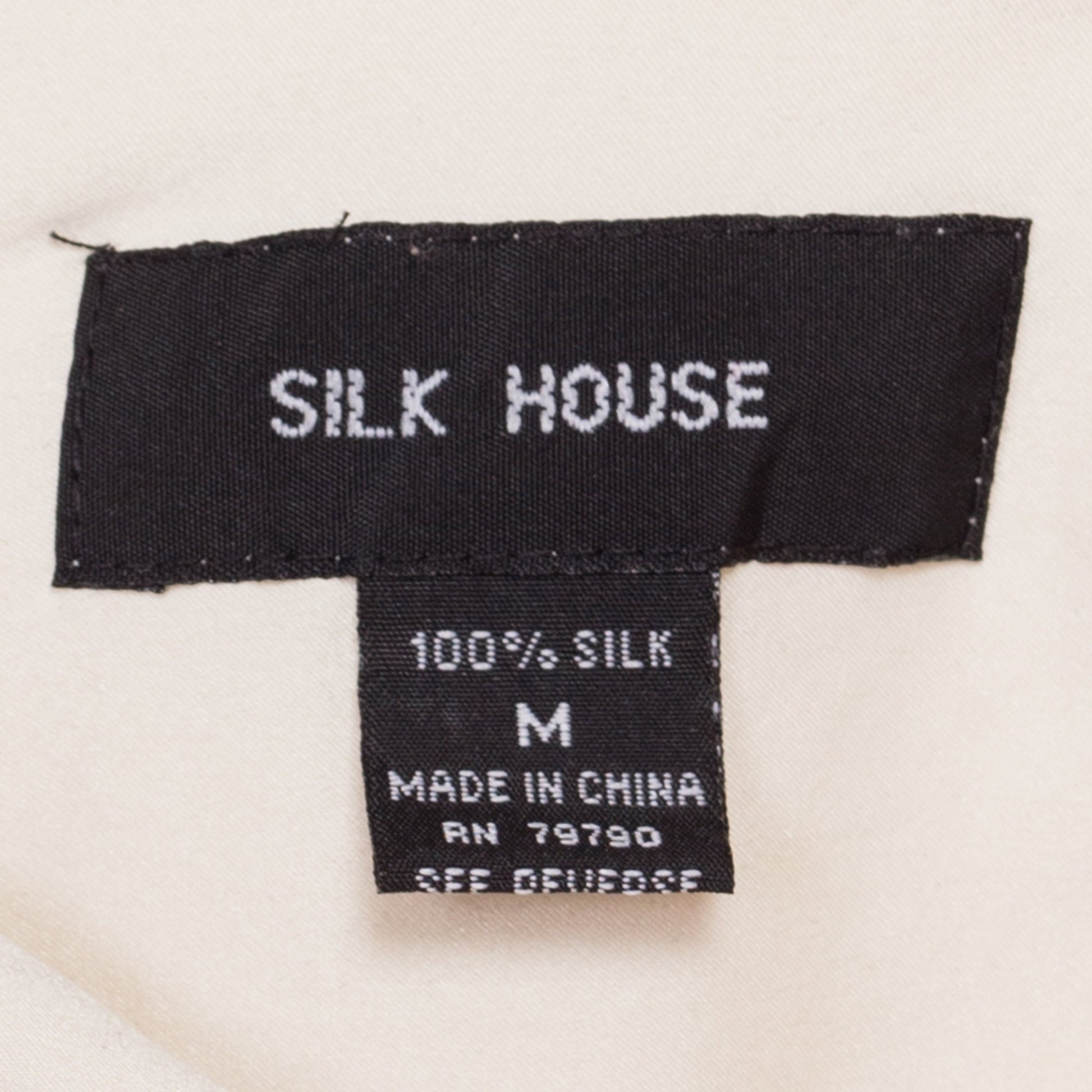 M| 90s Ivory Silk Blouse - Medium | Vintage Minimalist Long Sleeve Button Up Collared Shirt