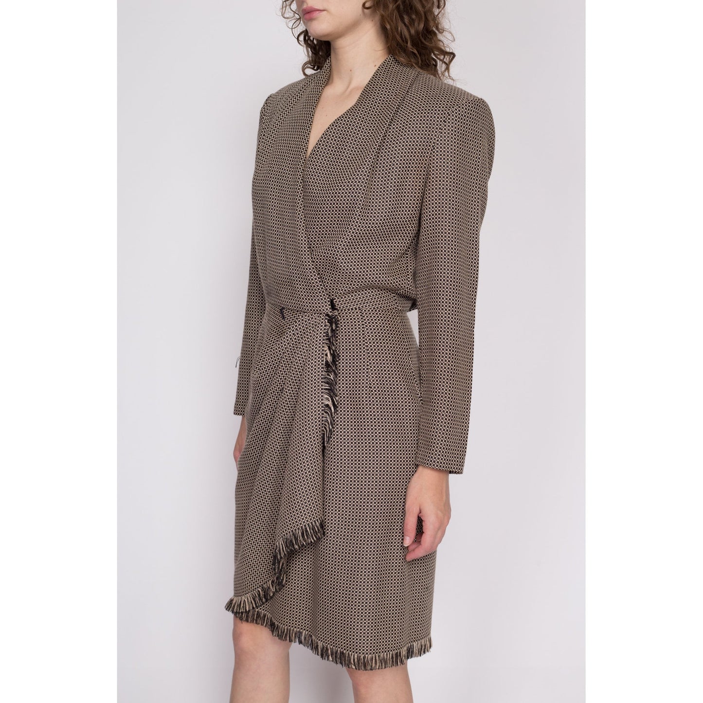 M| 90s Knit Fringe Wrap Dress - Medium | Vintage Long Sleeve Brown Black Knee Length Secretary Dress