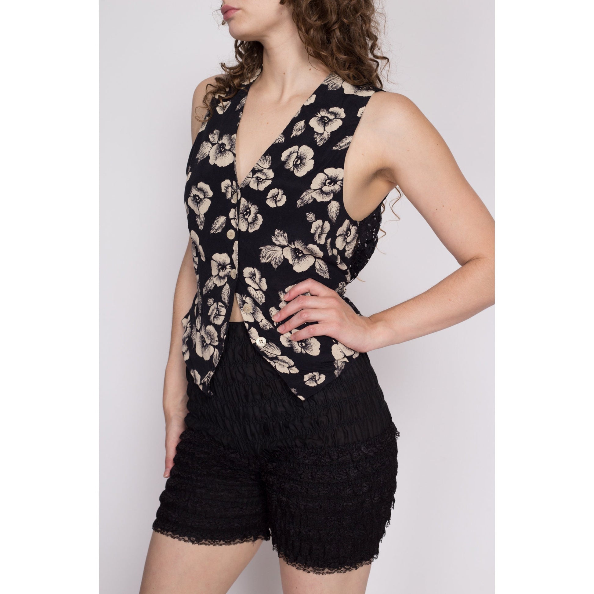 M| 90s The Limited Black Floral Crop Top Vest - Medium | Vintage Sheer Lace Back Button Up Cropped Sleeveless Suit Shirt