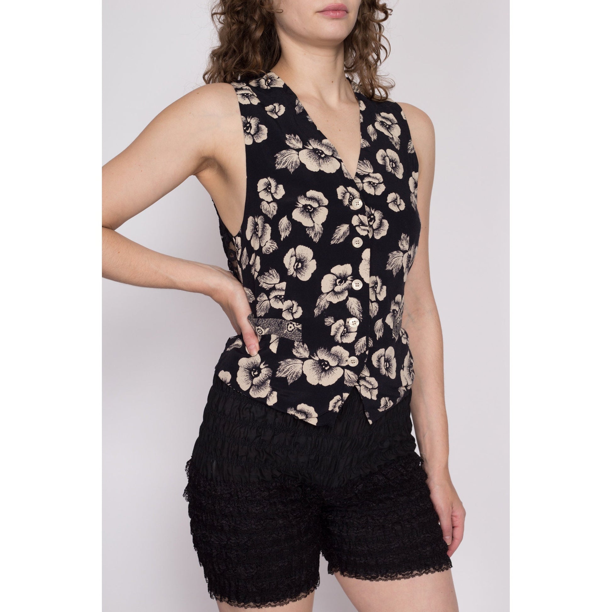 M| 90s The Limited Black Floral Crop Top Vest - Medium | Vintage Sheer Lace Back Button Up Cropped Sleeveless Suit Shirt