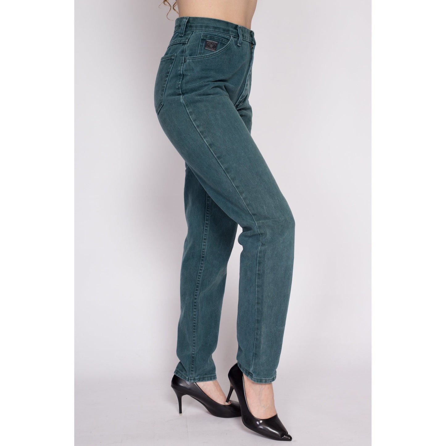 M| 90s Wrangler High Waisted Emerald Green Jeans - Medium, 27.5" | Vintage Denim Tapered Leg Mom Jeans