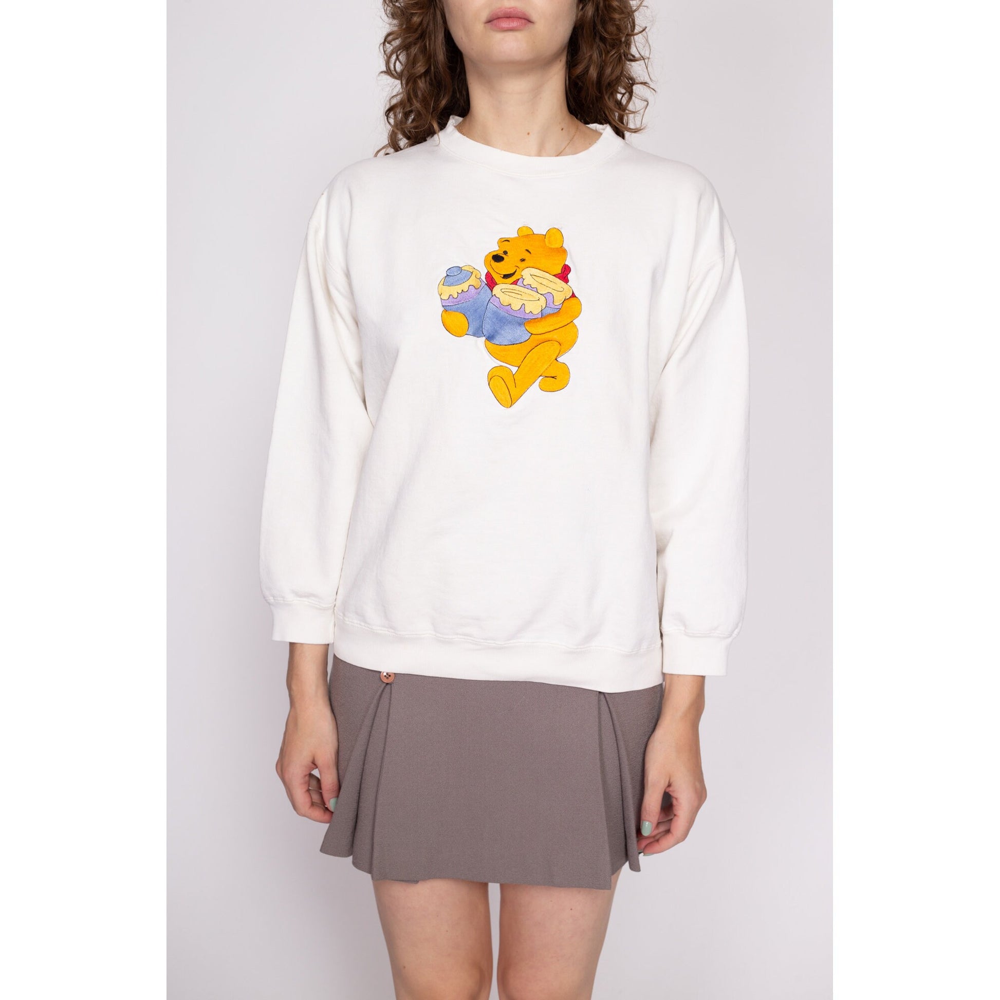 L| 90s Winnie The Pooh Sweatshirt - Large | Vintage White Disney Cartoon Embroidered Graphic Crewneck