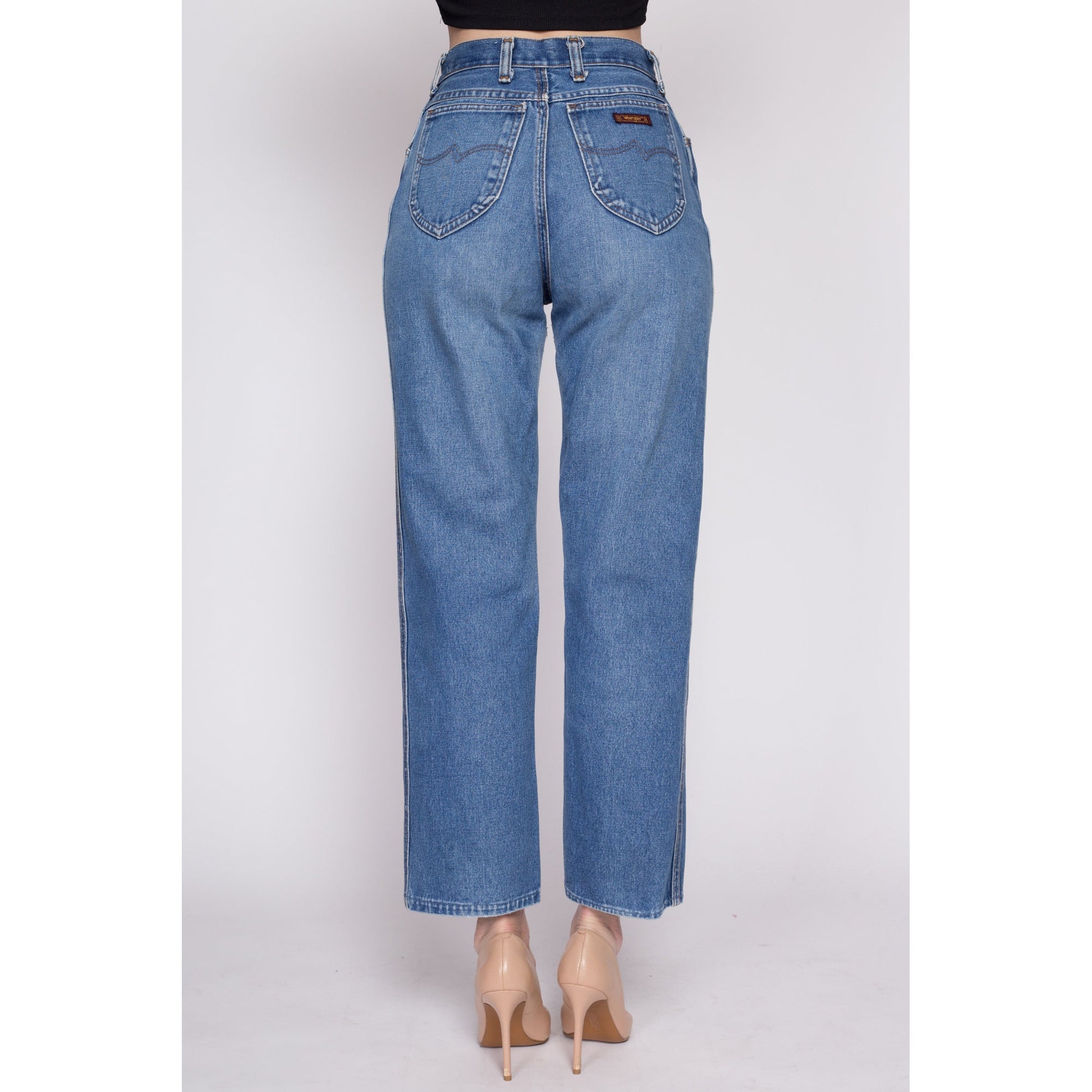 Small 70s Wrangler High Waisted Jeans 26" | Vintage Straight Leg Soft Denim Mom Jeans