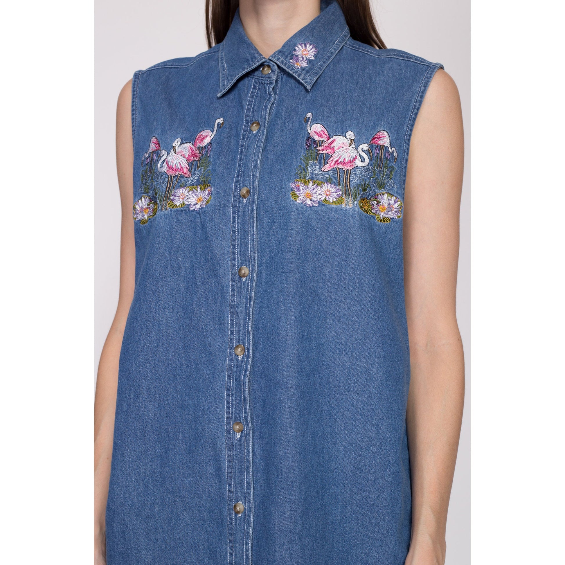 L| 90s Flamingo Chambray Sleeveless Shirt - Large | Vintage Embroidered Denim Vest