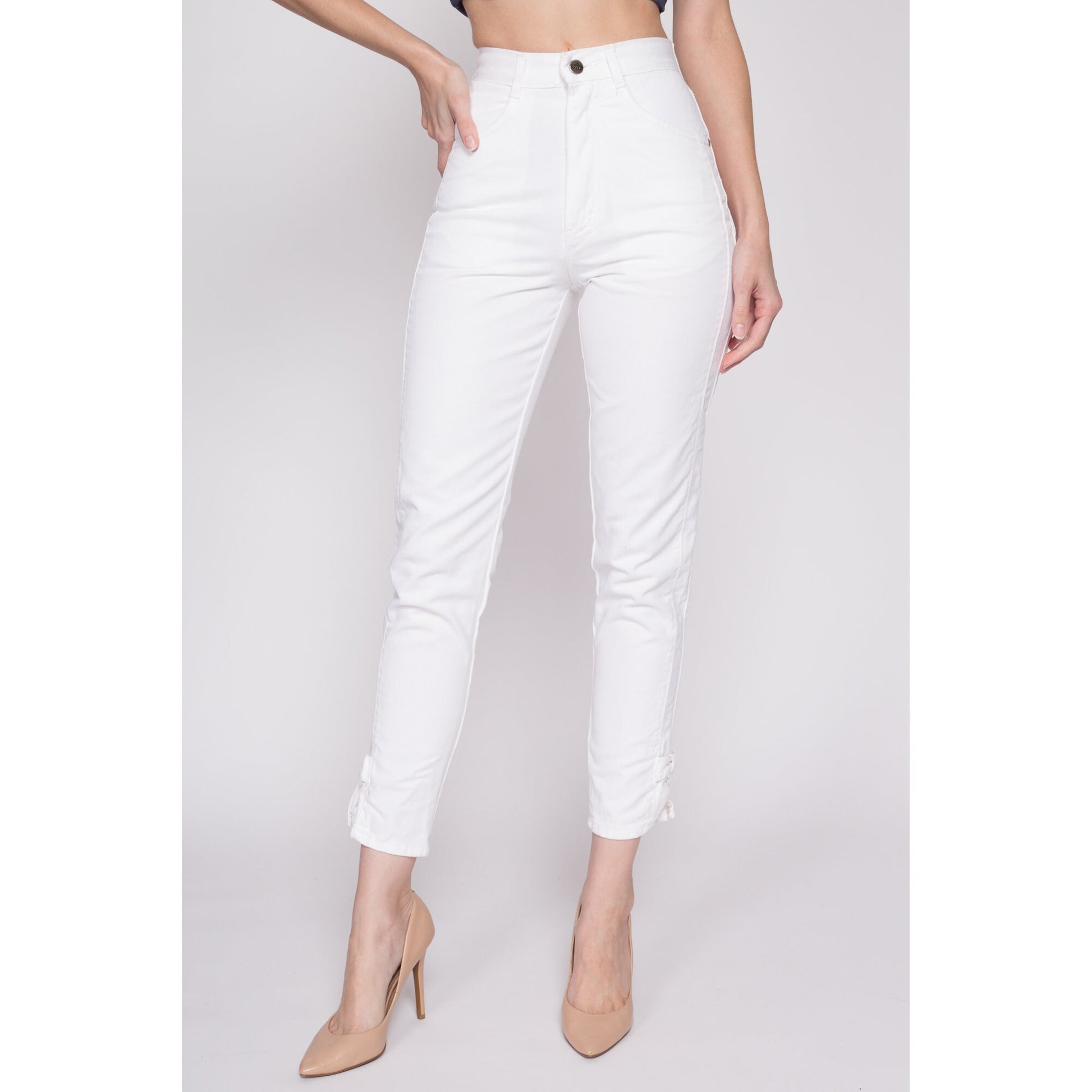 XS 80s Chic White Ankle Bow Skinny Jeans 24" | Vintage Denim High Waisted Slim Jeans