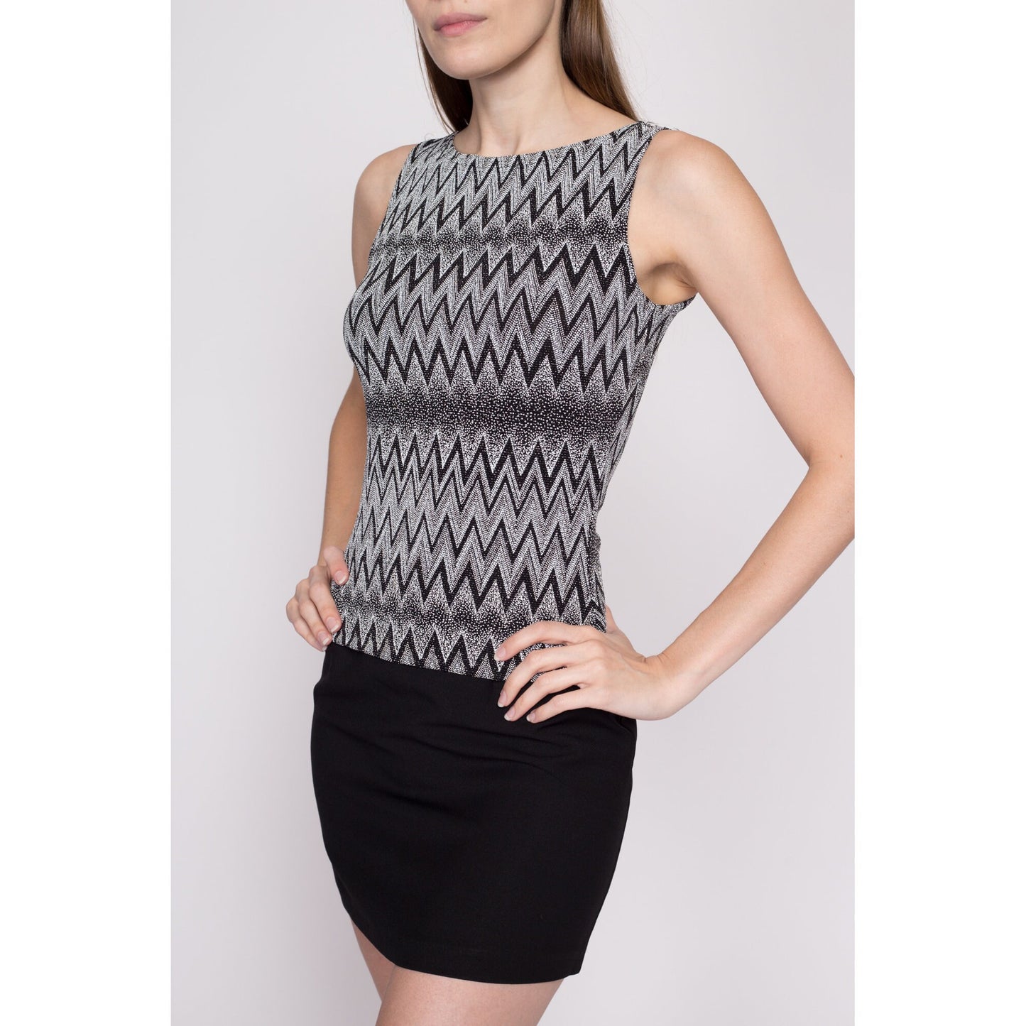 Sm-Med 90s Zig Zag Metallic Top | Vintage Striped Textured Stretchy Sleeveless Tank
