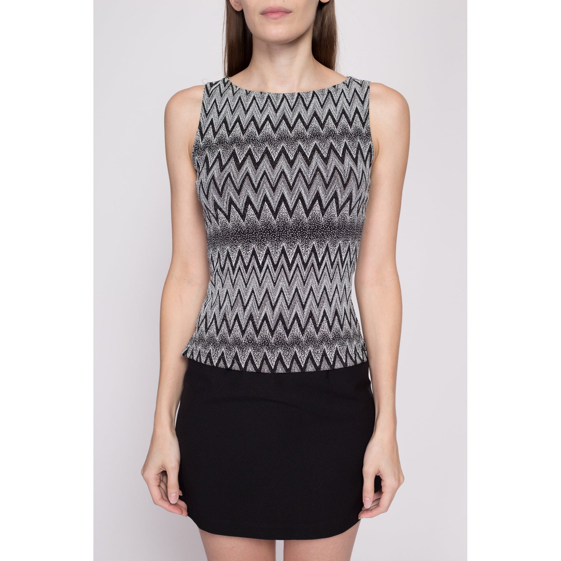 Sm-Med 90s Zig Zag Metallic Top | Vintage Striped Textured Stretchy Sleeveless Tank