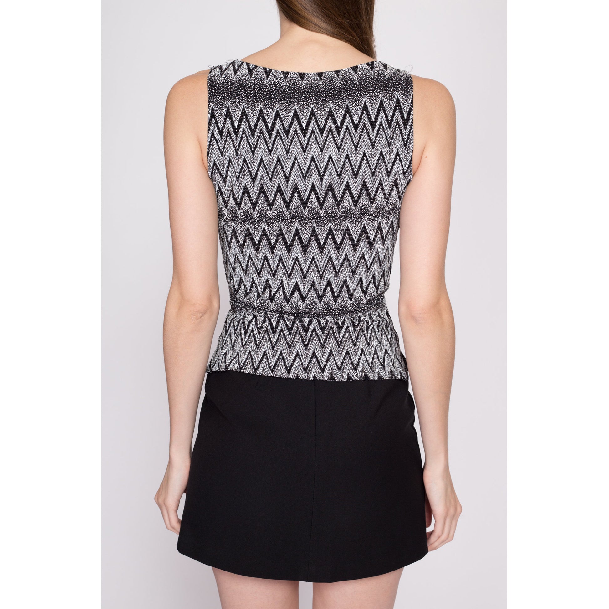 Sm-Med 90s Zig Zag Metallic Top | Vintage Striped Textured Stretchy Sleeveless Tank