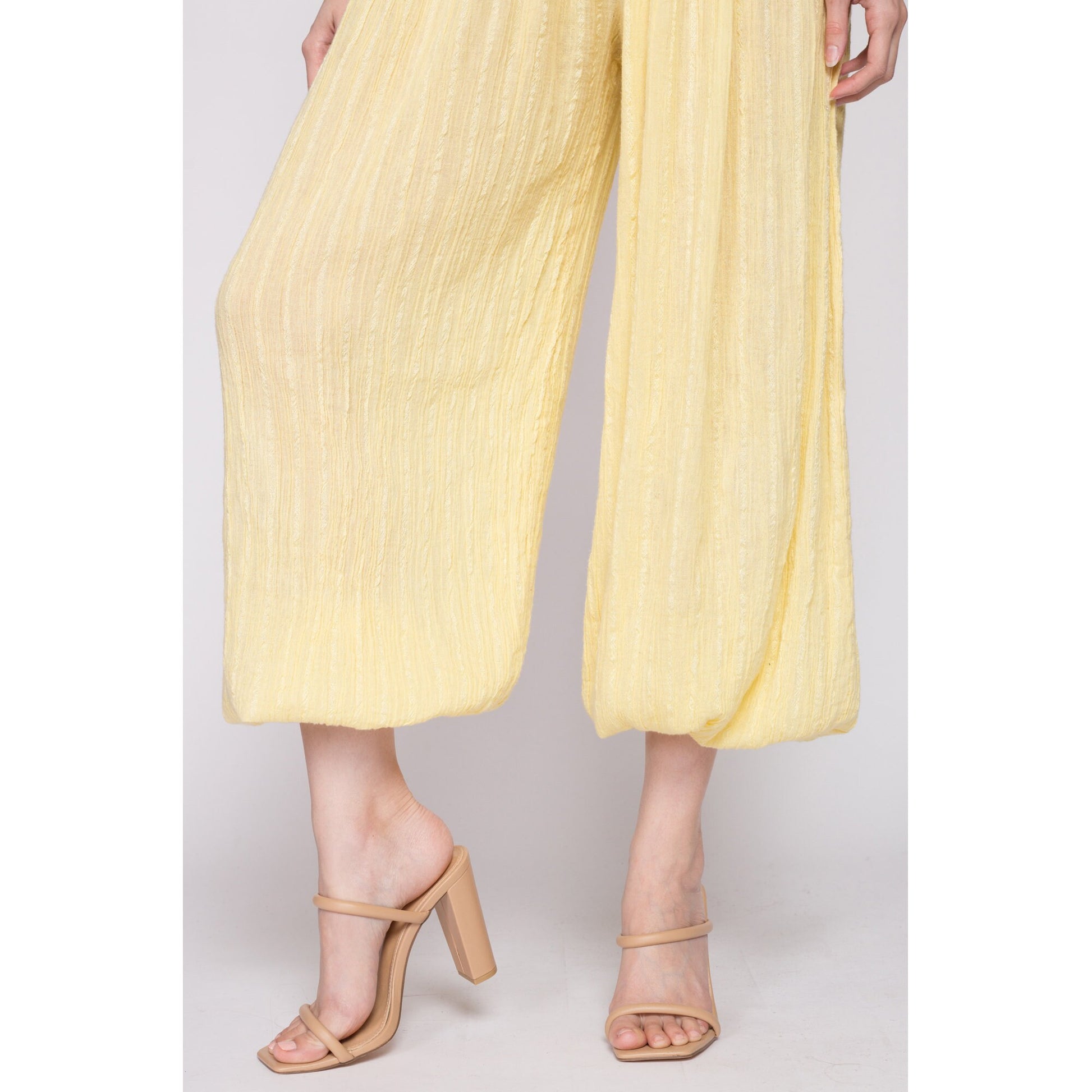 Sm-Med 70s Boho Yellow Gauzy Cotton Harem Jumpsuit | Vintage Floral Cut Out Grecian Hippie Pantsuit Genie Outfit