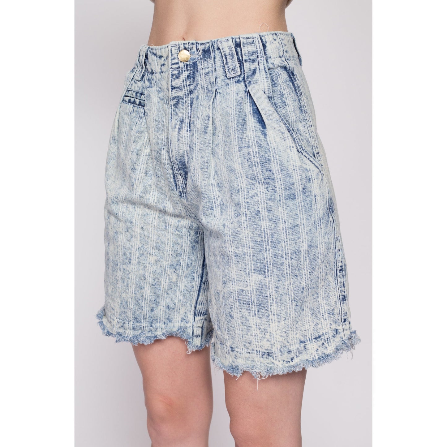 XS 80s Acid Wash Striped Jean Shorts 25" | Vintage Grunge Pleated Denim Wide Leg Frayed Shorts