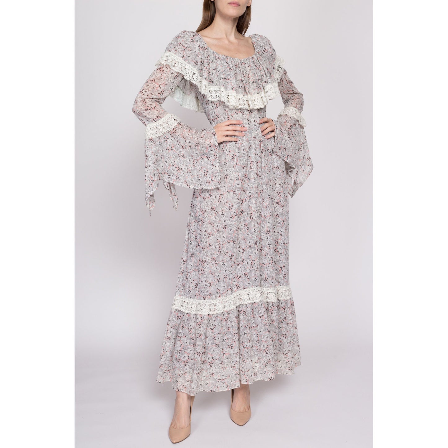 Small 70s Boho Grey Floral Angel Sleeve Maxi Dress | Vintage Long Sleeve A Line Prairie Hippie Gown