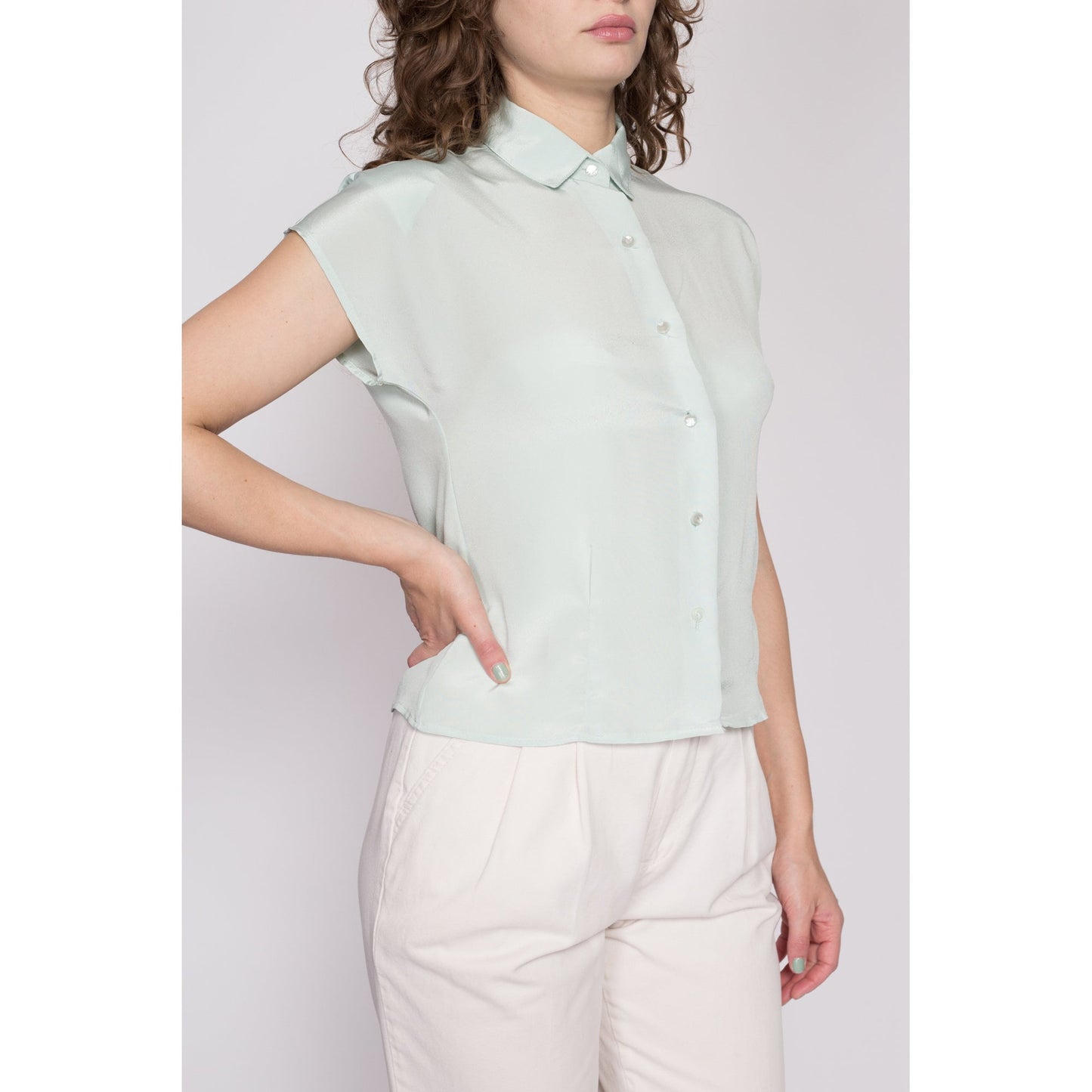 Small 80s Pastel Green Cap Sleeve Blouse | Vintage Shiny Collared Button Up Shirt