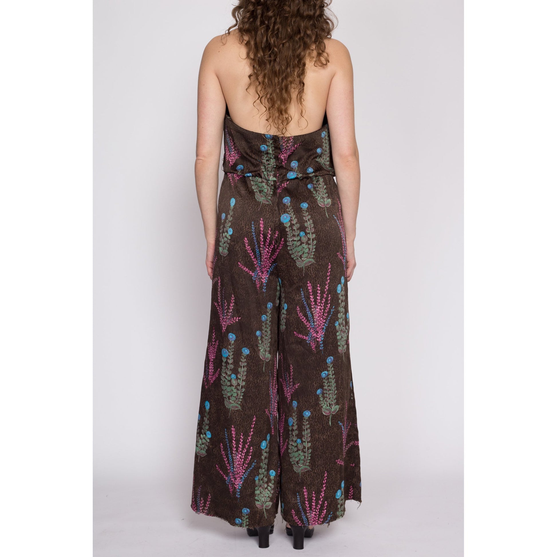 Large 70s Floral Halter Palazzo Jumpsuit | Boho Vintage Earth Tone Cowl Neck Sleeveless Disco Pantsuit